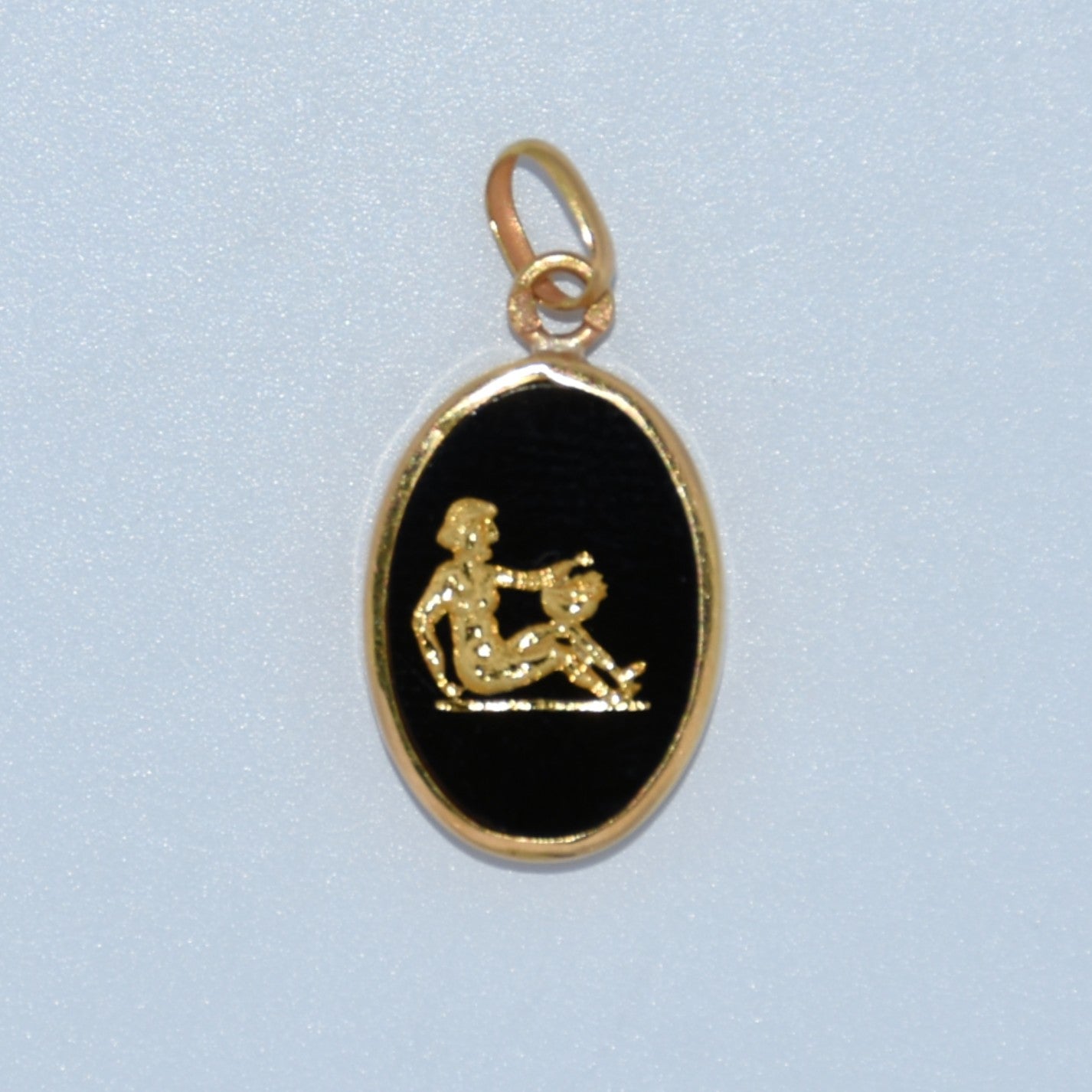 19.2K Portuguese Gold | Zodiac Pendants