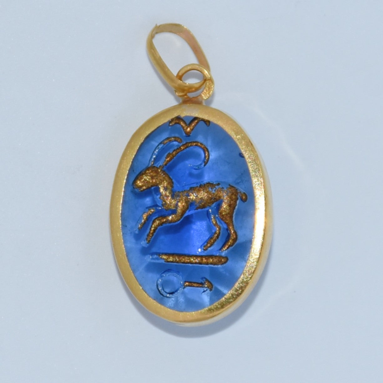 19.2K Portuguese Gold | Zodiac Pendants