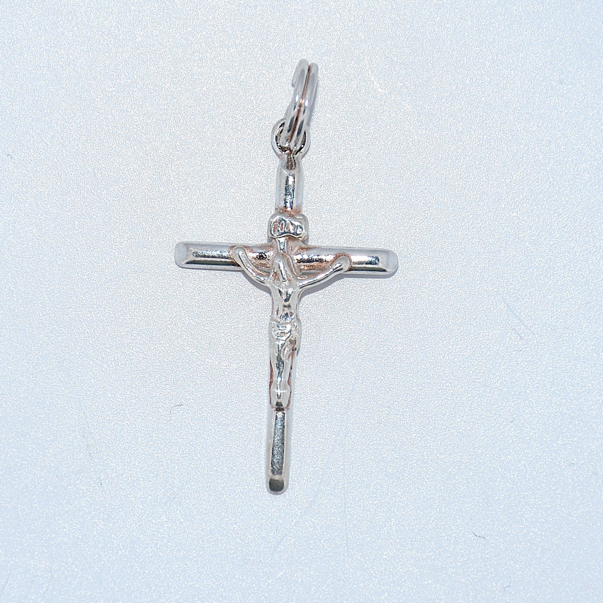 Sterling Silver | Crucifix Pendants