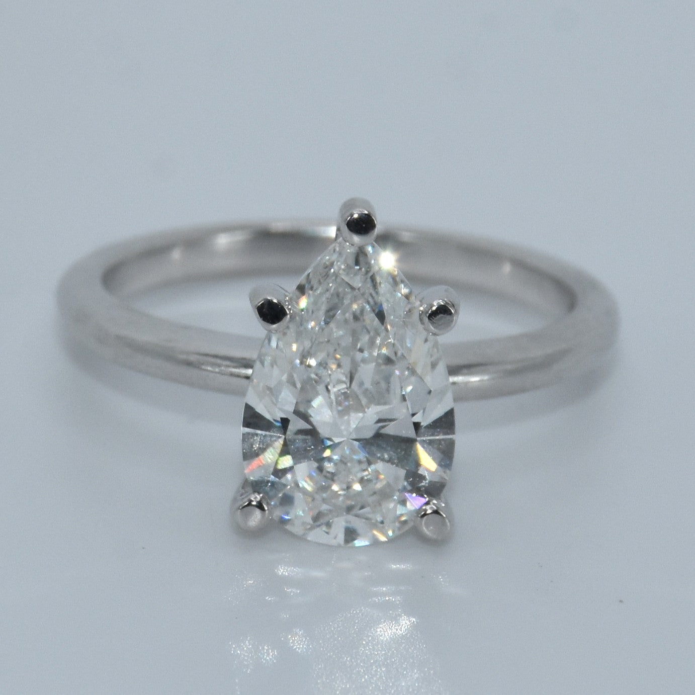 14K Gold | 2.5 ct Lab Grown Pear Shaped Diamond Solitaire Ring