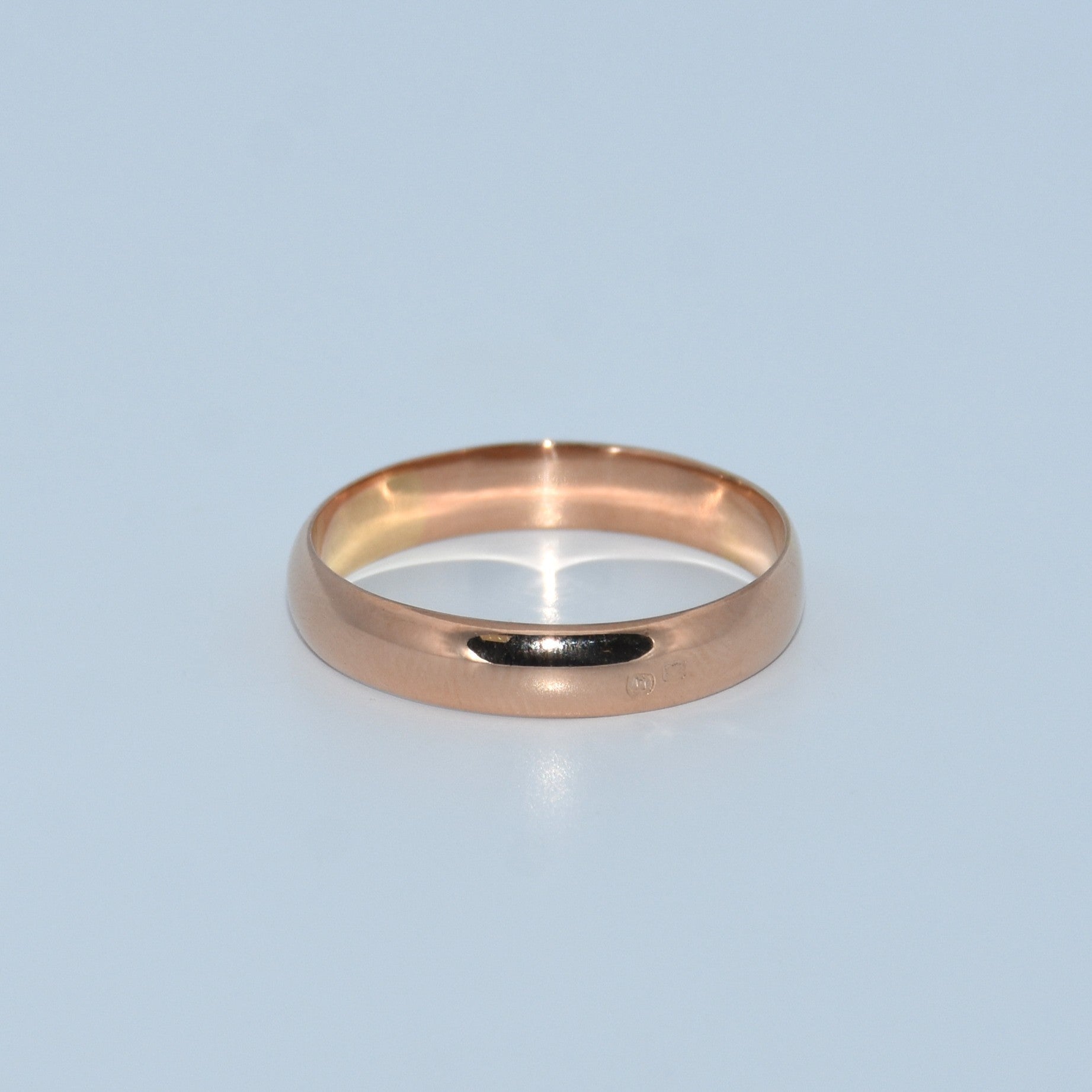 19.2K Portuguese Gold | Polished Wedding Bands