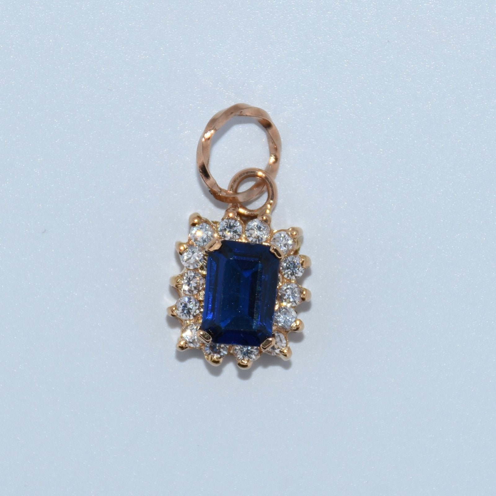 19.2K Portuguese Gold | Blue Sapphire With CZ Pendant