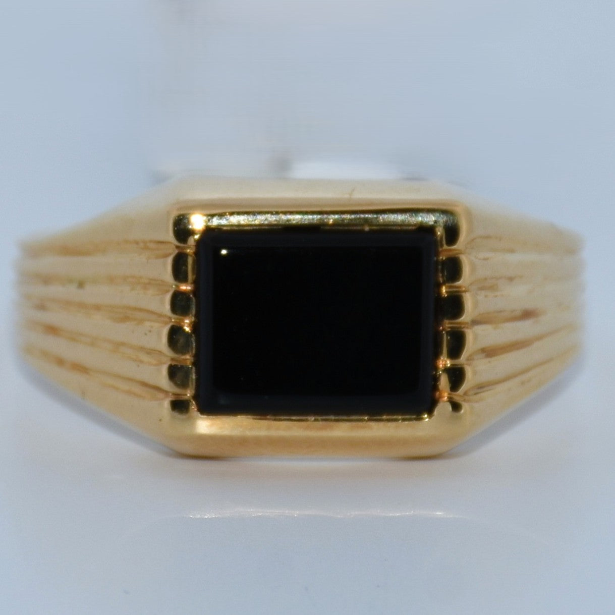 19.2K Portuguese Gold | Square Onyx Ring