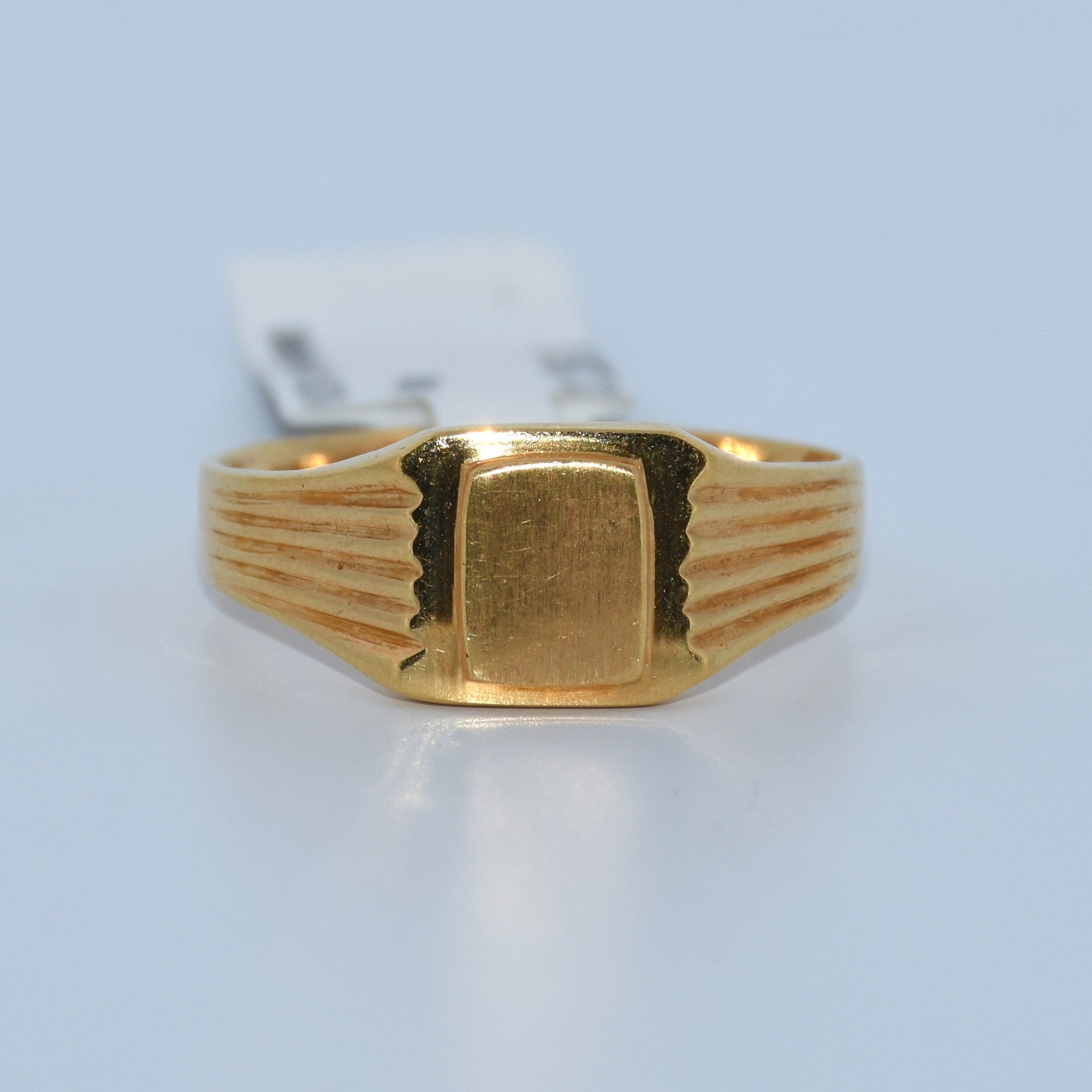 19.2K Portuguese Gold | Square Signet Ring