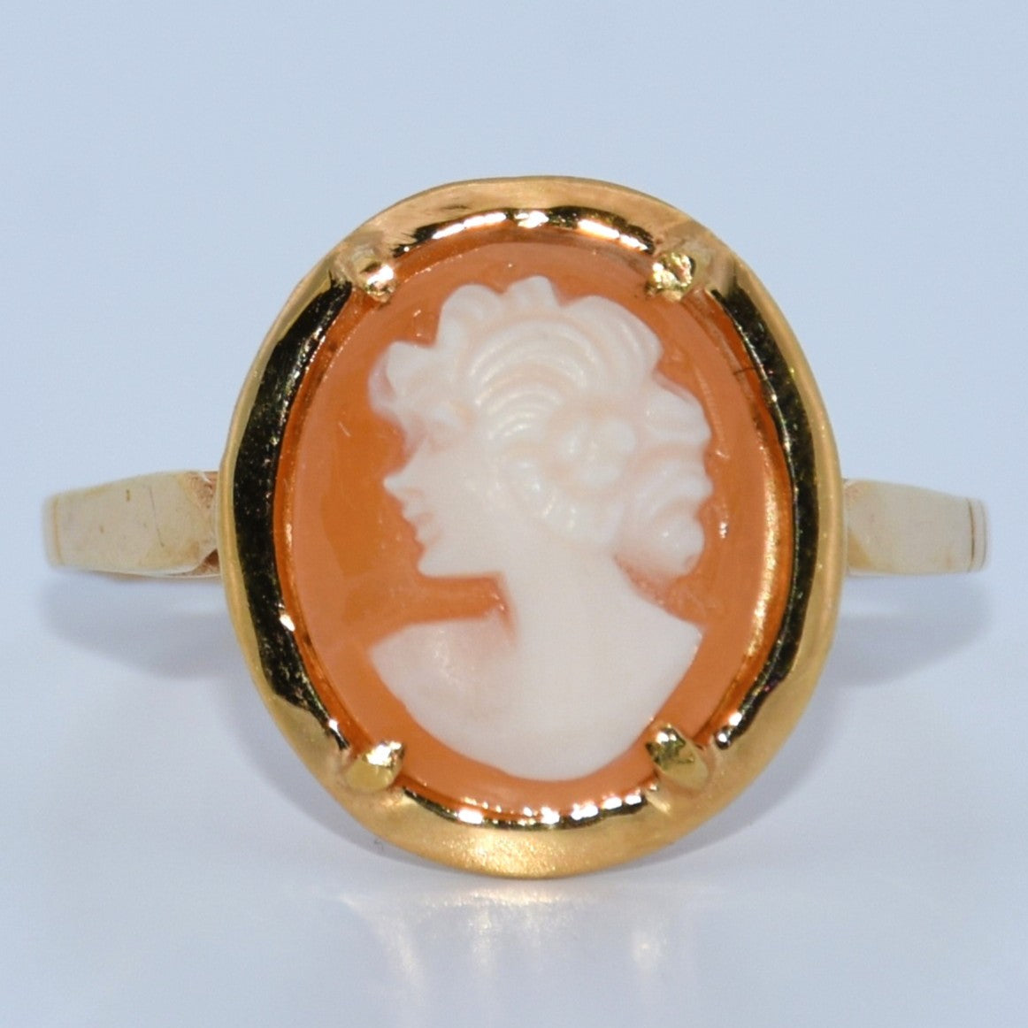 19.2K Portuguese Gold | Orange Shell Cameo Ring