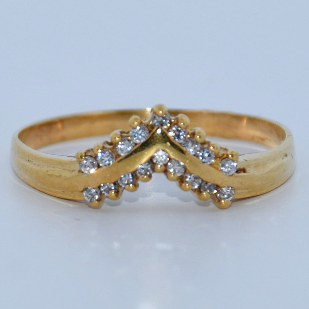 19.2K Portuguese Gold | V Shaped Ring W CZ