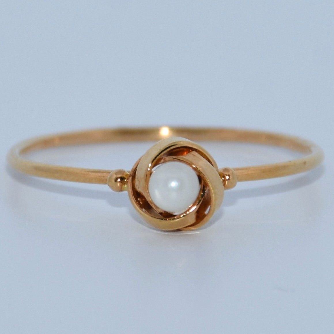 19.2K Portuguese Gold | Pearl Knot Ring