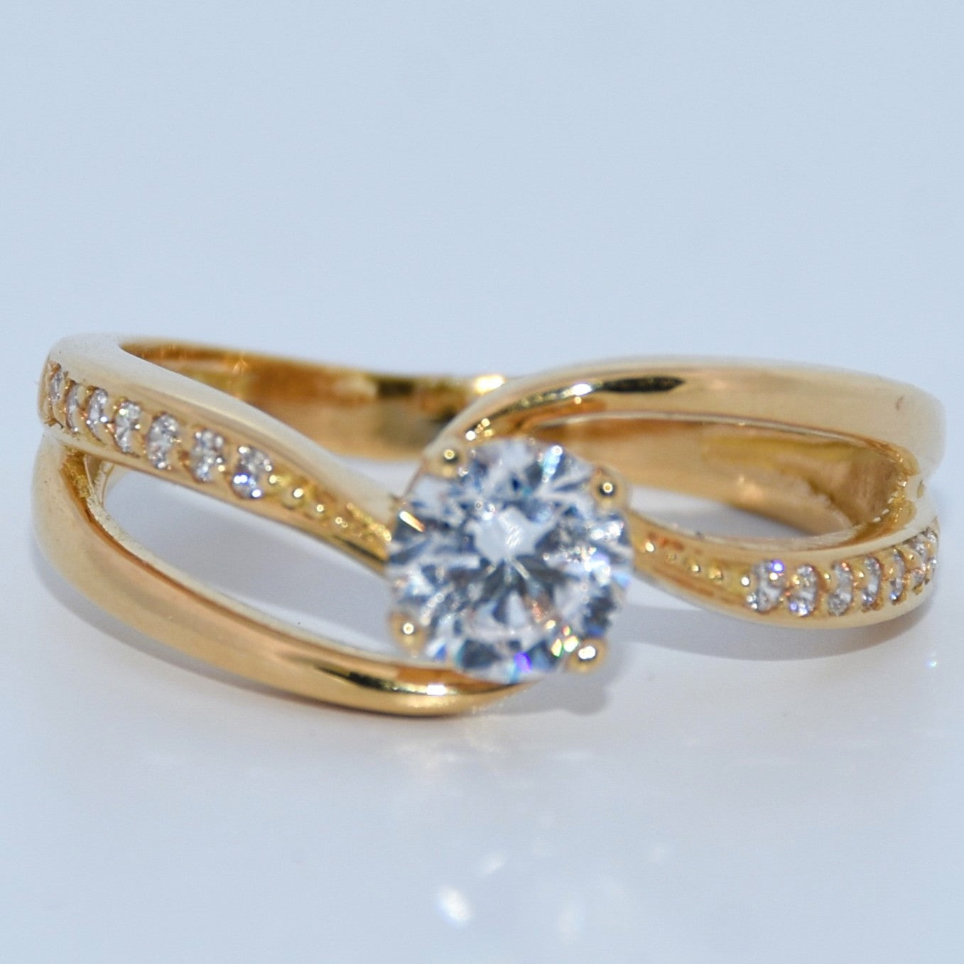 19.2K Portuguese Gold | Open Sided Ring