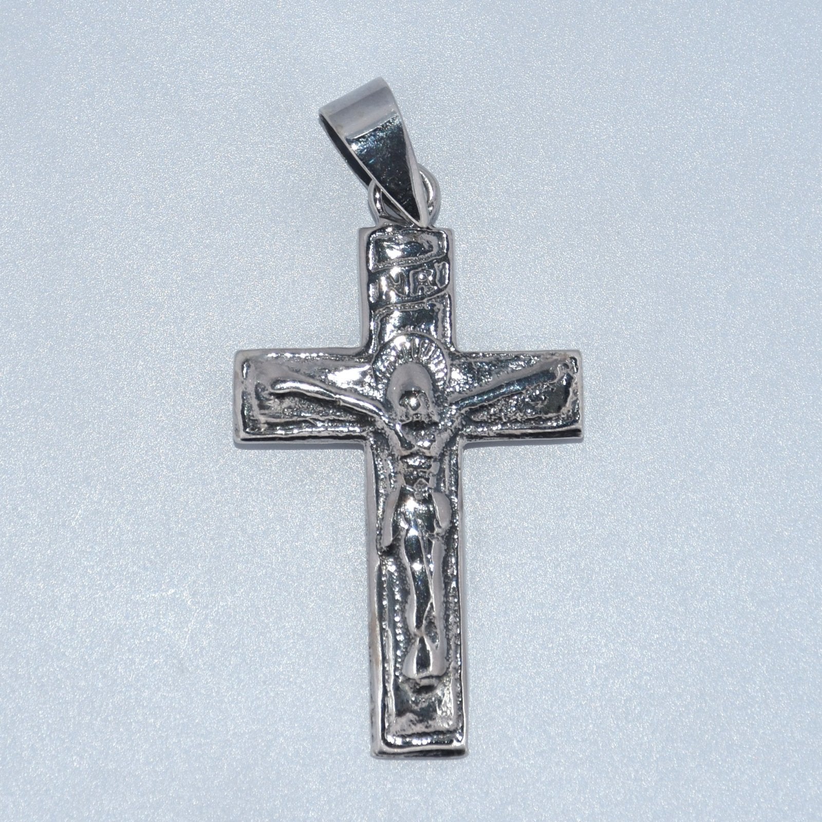 Sterling Silver | Crucifix Pendants