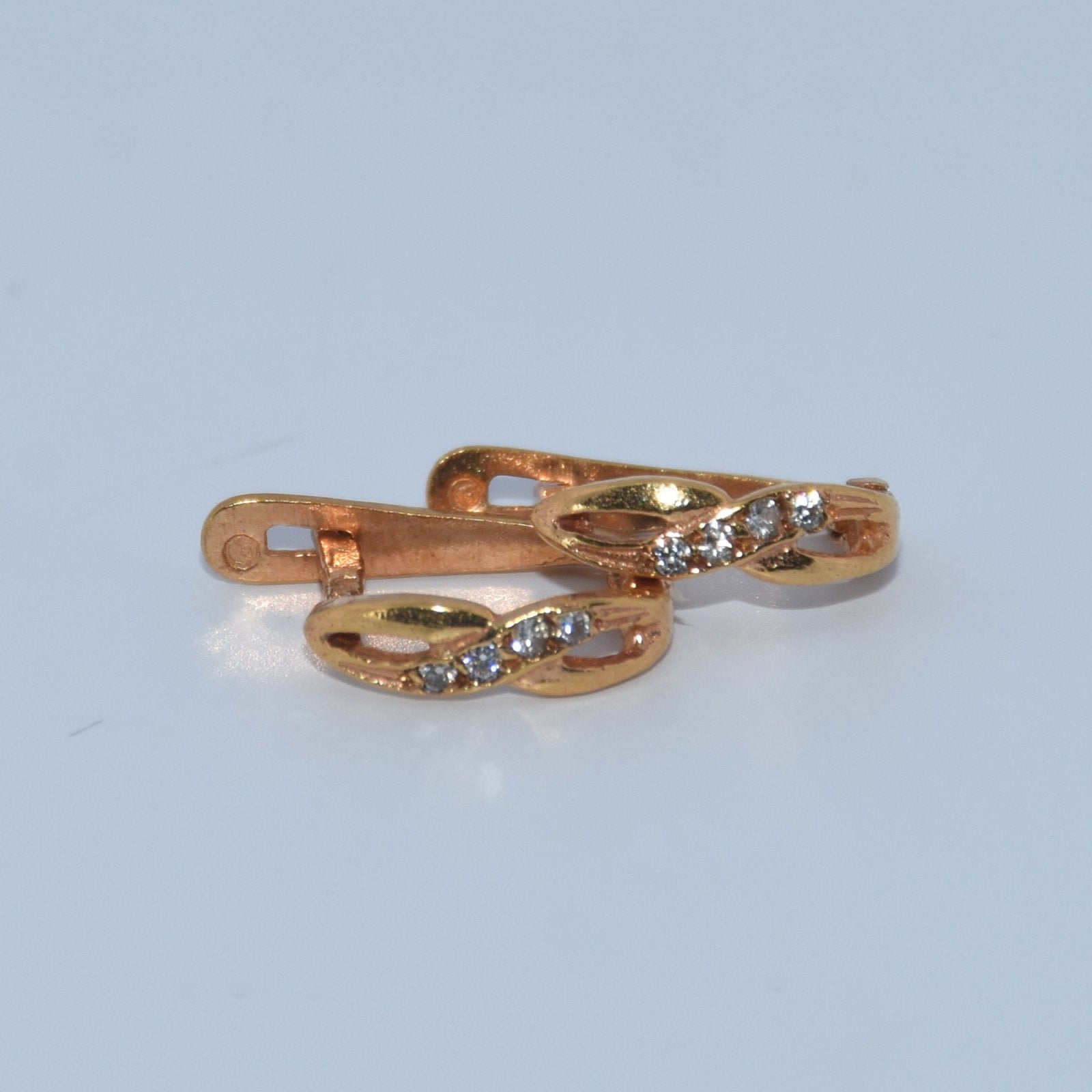 19.2K Portuguese Gold | CZ Infinity Huggie Earrings