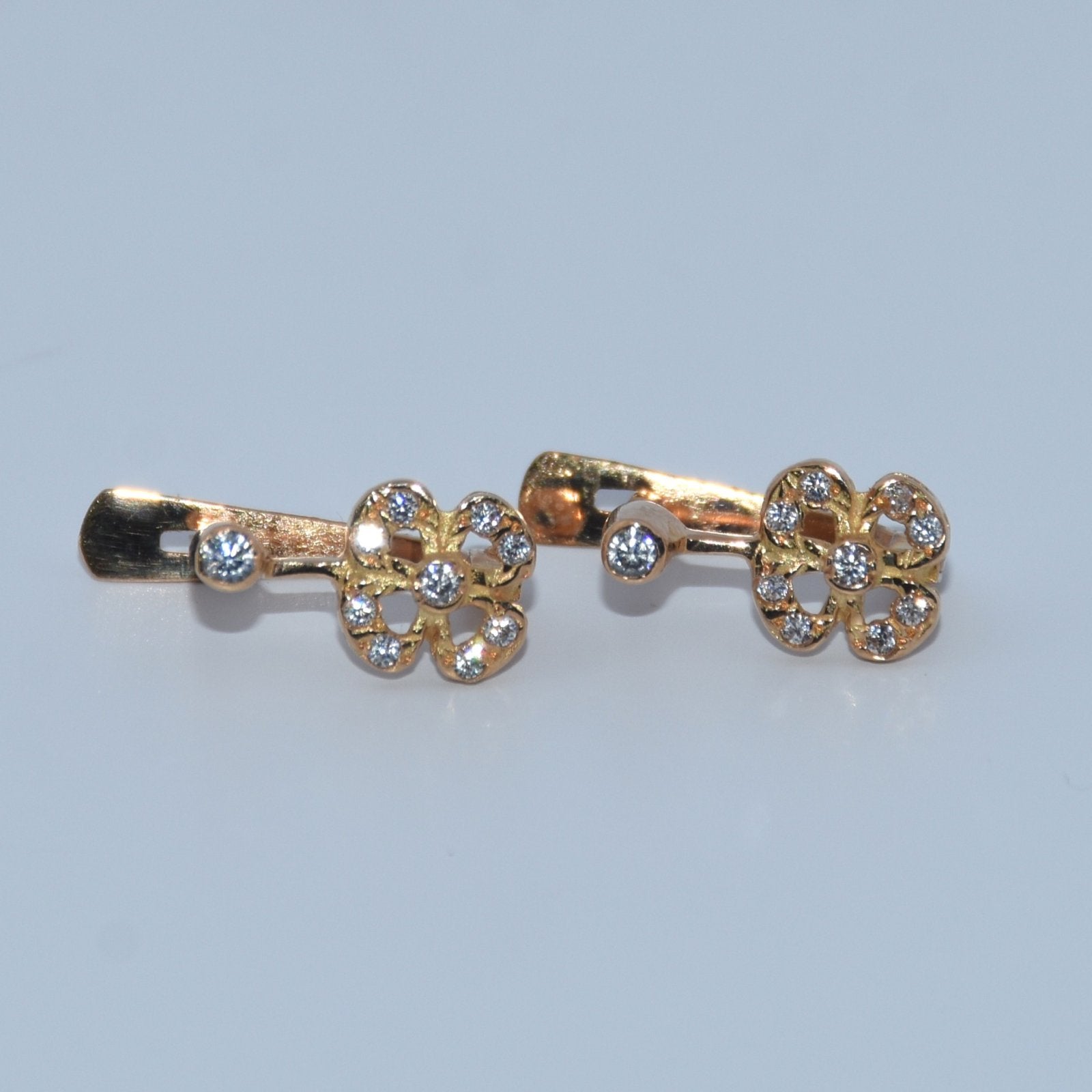 19.2K Portuguese Gold |  Small CZ Clover Huggie Earrings