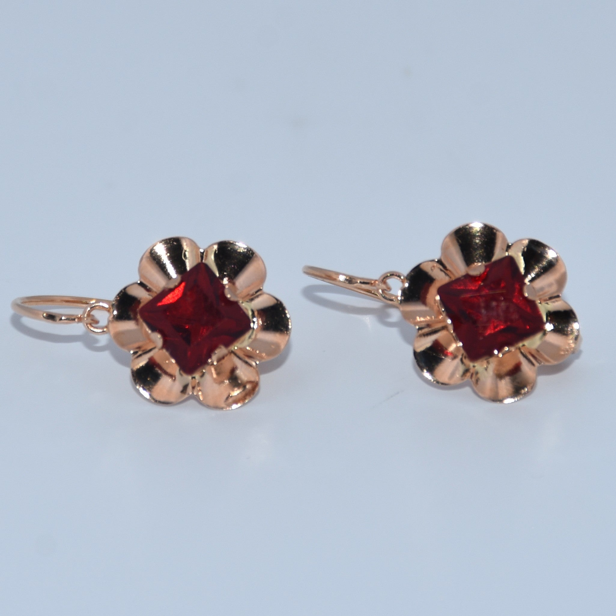 19.2K Portuguese Gold | Flower Drop Earrings