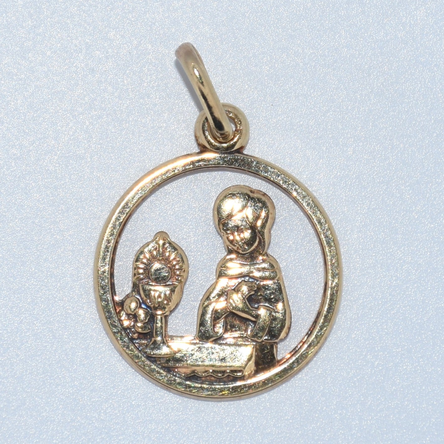 14K Gold | Cut out Communion Charm