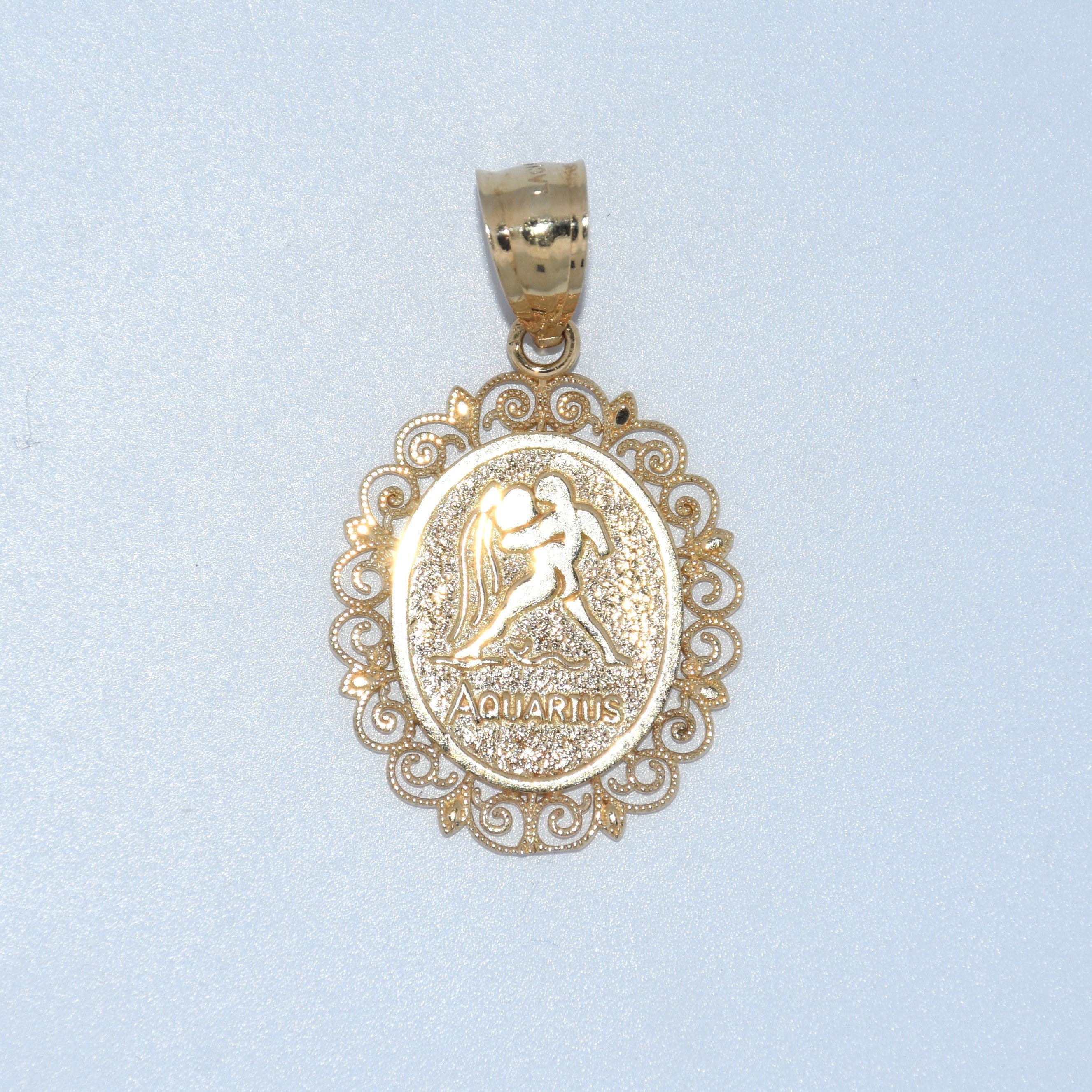 14K Gold | Oval Zodiac Pendants