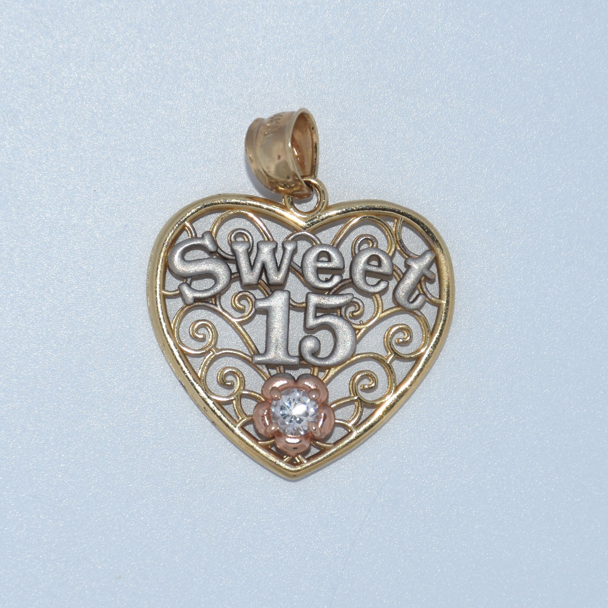 14K Gold | Sweet 15 Pendant