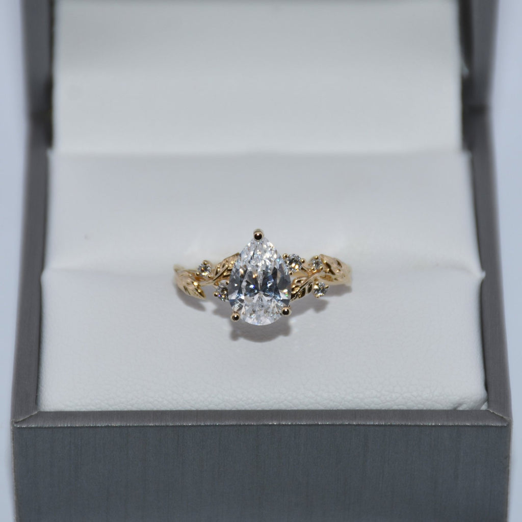 14K Gold | YG Lyria Bridal Semi-Mount Pear Diamond Engagement Ring (Check Description)