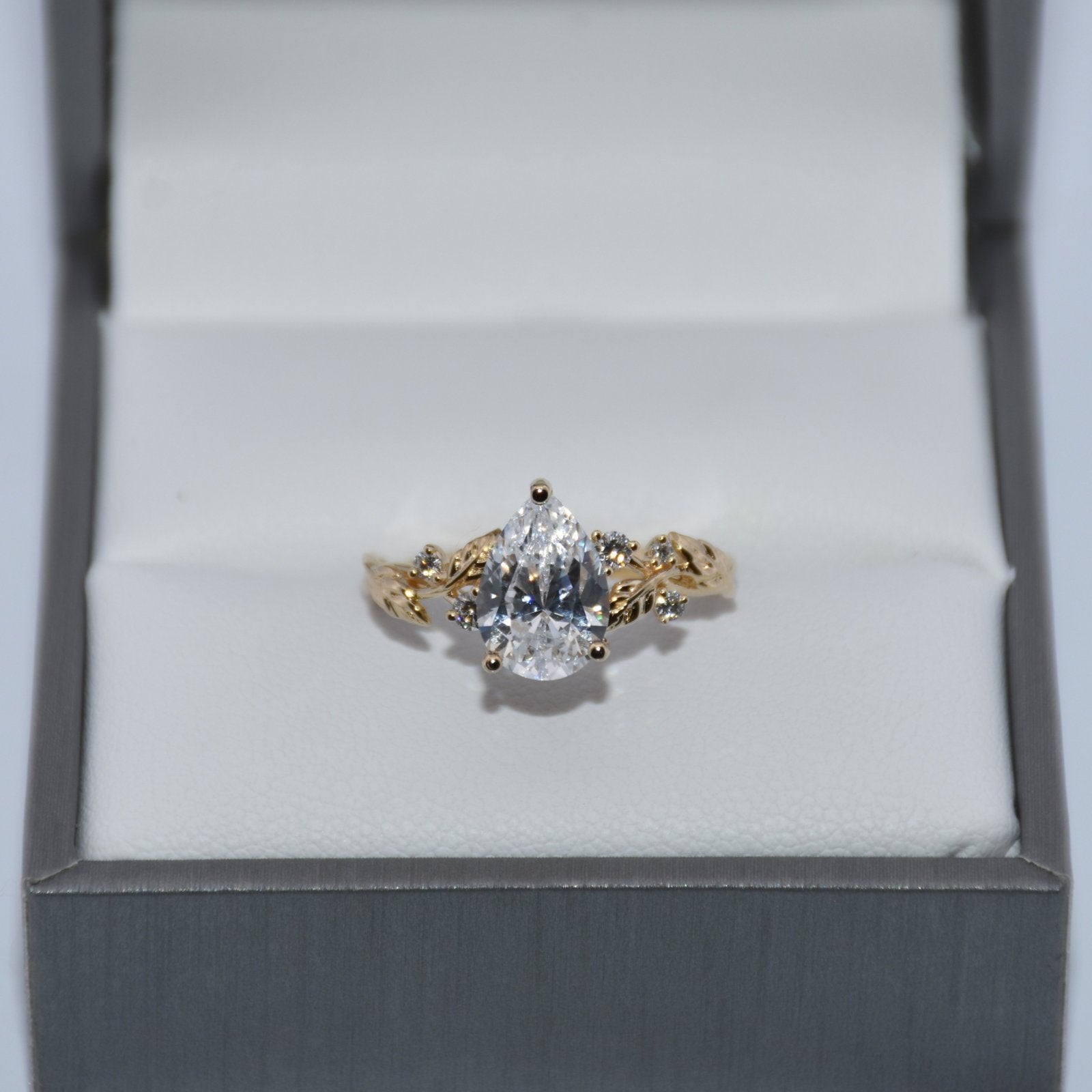 14K Gold | YG Lyria Bridal Semi-Mount Pear Diamond Engagement Ring (Check Description)