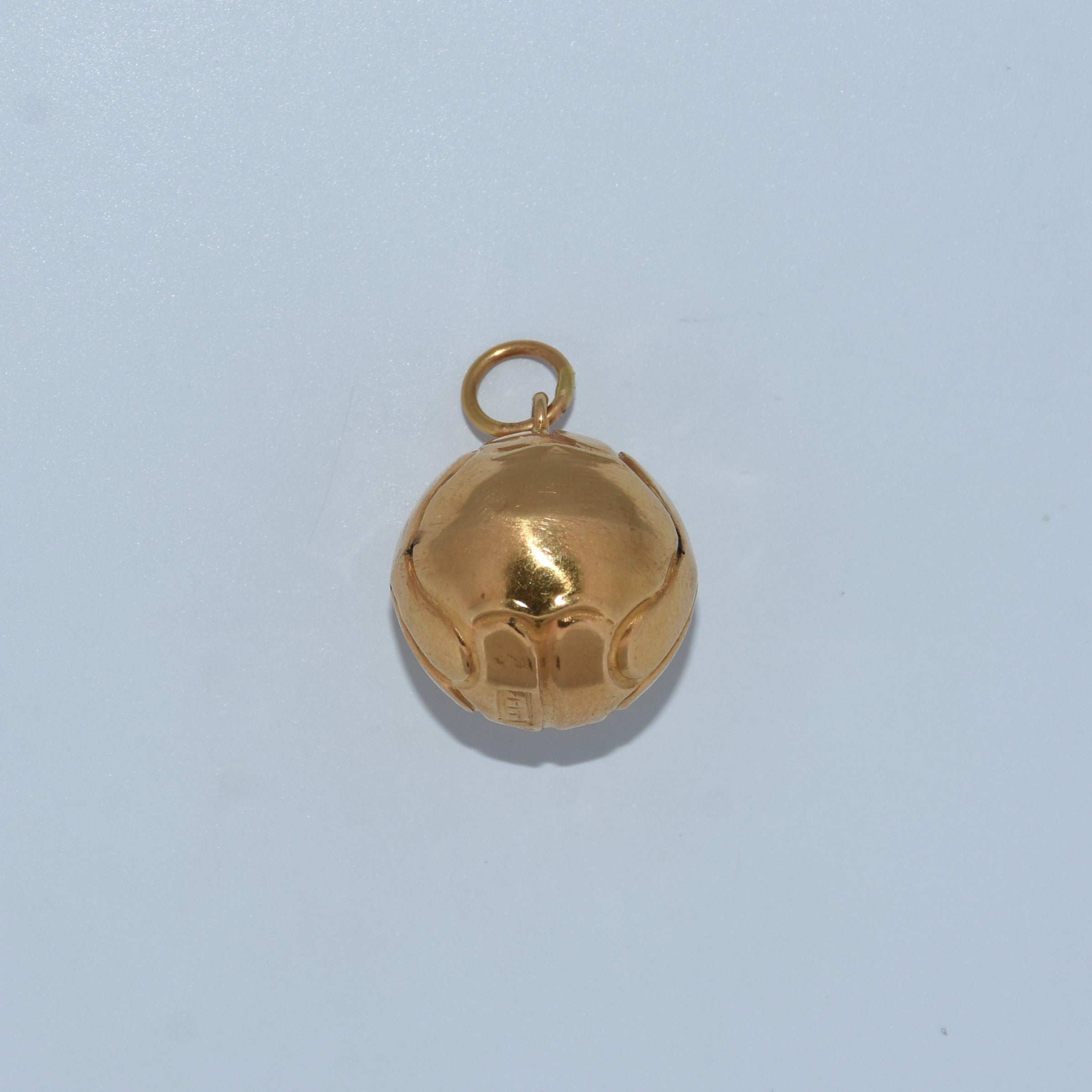19.2K Portuguese Gold | Volleyball Charm