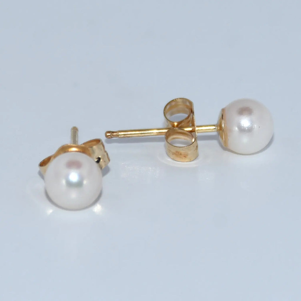 14k Gold | White Freshwater Pearl Earrings