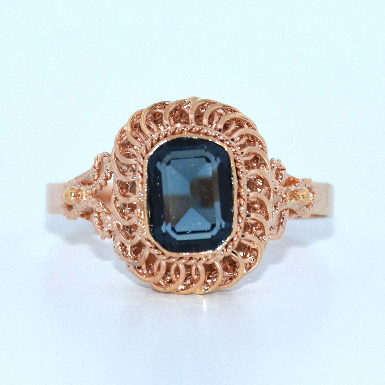 19.2K Portuguese Gold | Vintage Emerald Cut Stone Ring