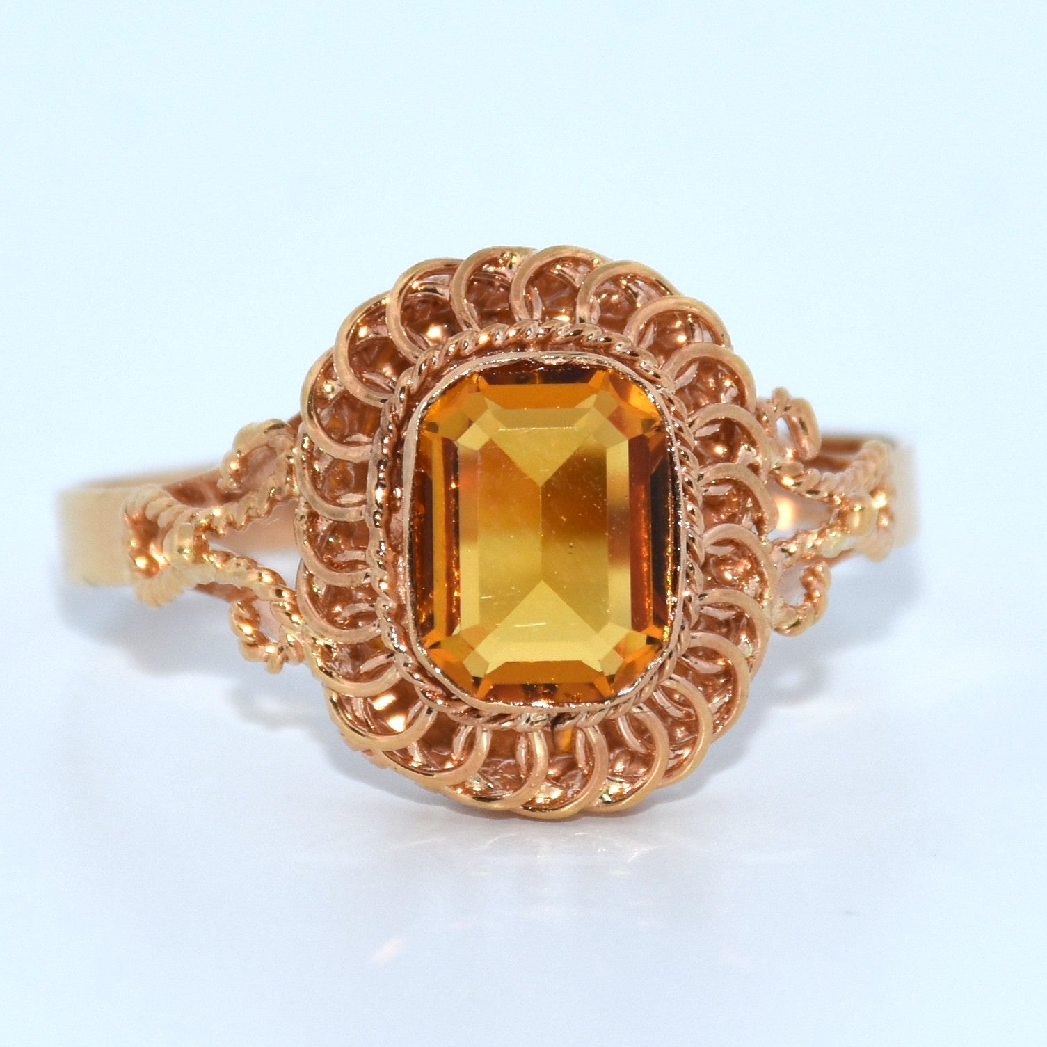 19.2K Portuguese Gold | Vintage Emerald Cut Stone Ring