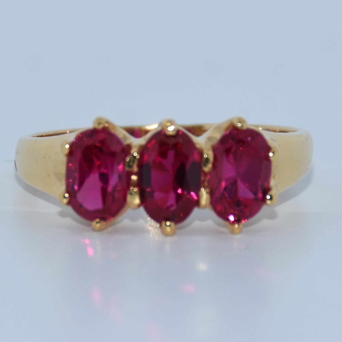 19.2K Portuguese Gold | Ruby Trio Stone Ring