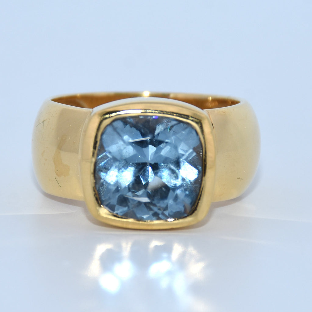 19.2K Portuguese Gold | Bezel Set Sky Blue Aquamarine Cushion Cut