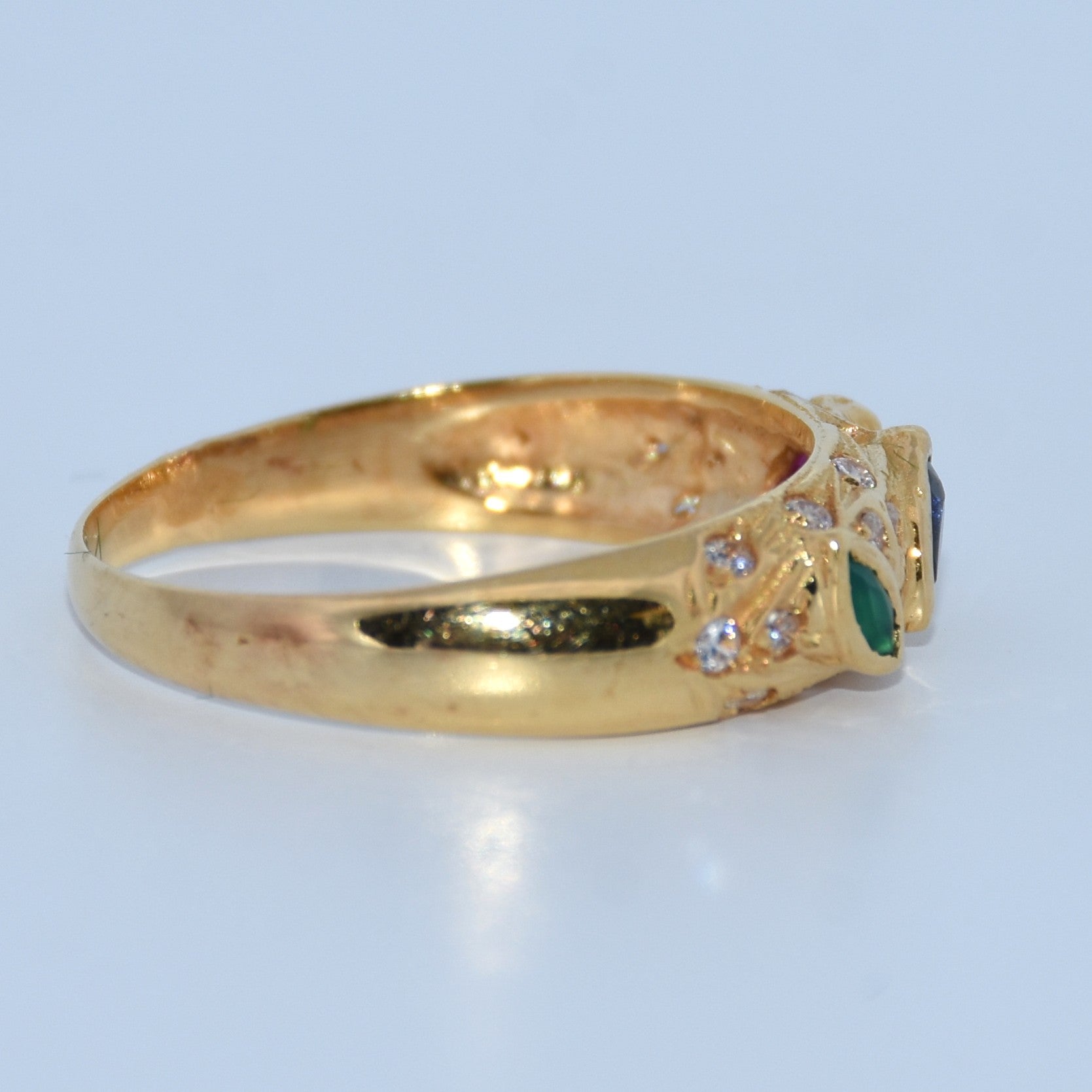 19.2K Portuguese Gold | Vintage MultiGem Ring