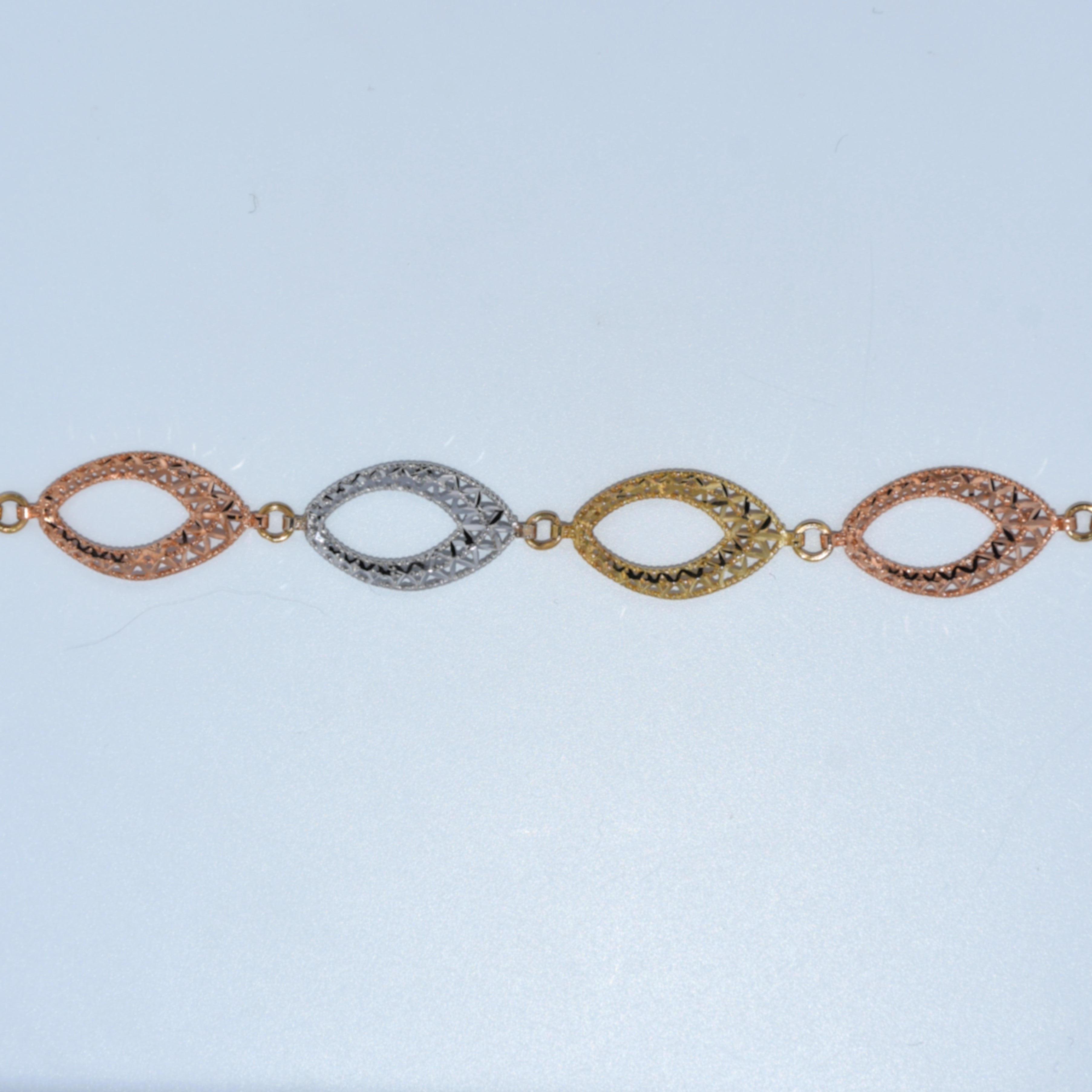 14K Gold | Tricolor Oval Link Bracelet