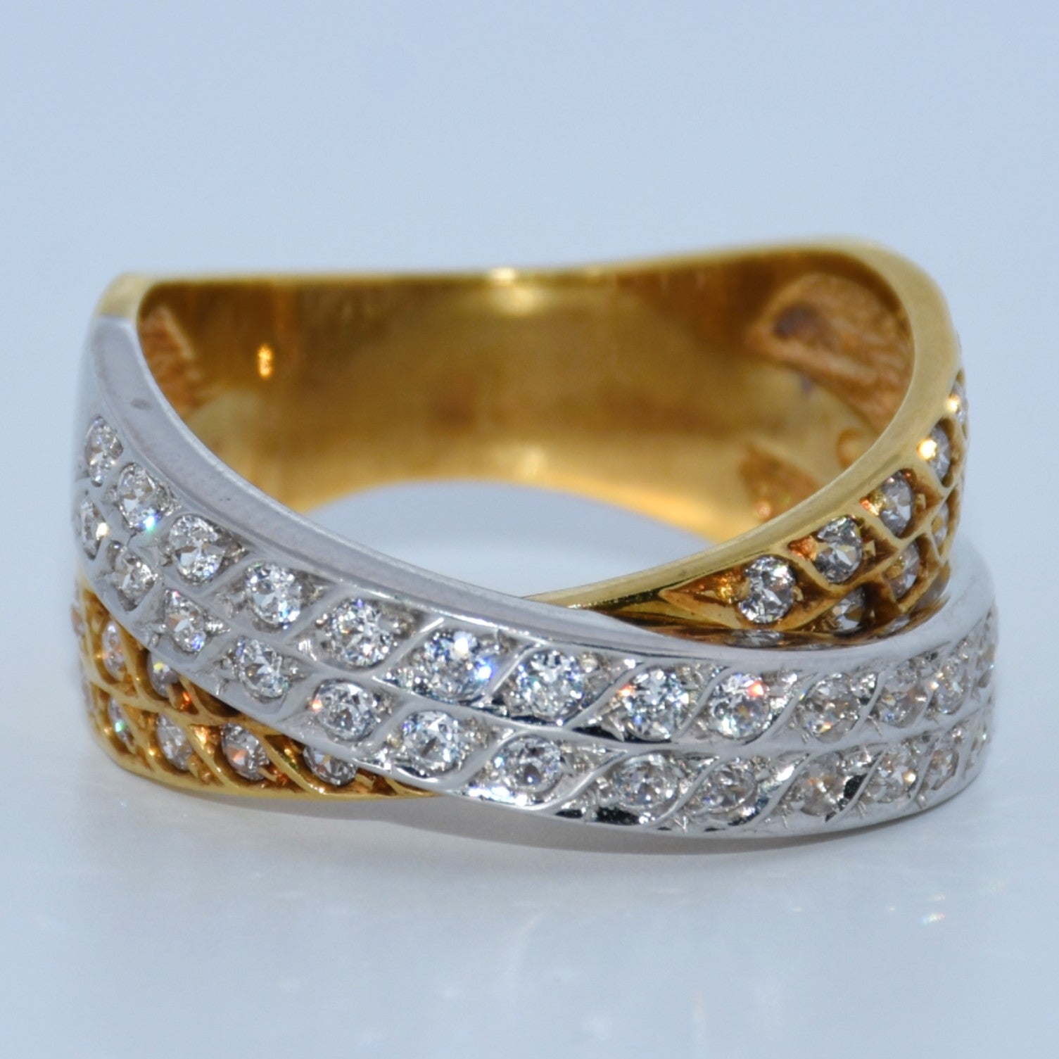 19.2K Portuguese Gold | X White and Yellow Band Ring