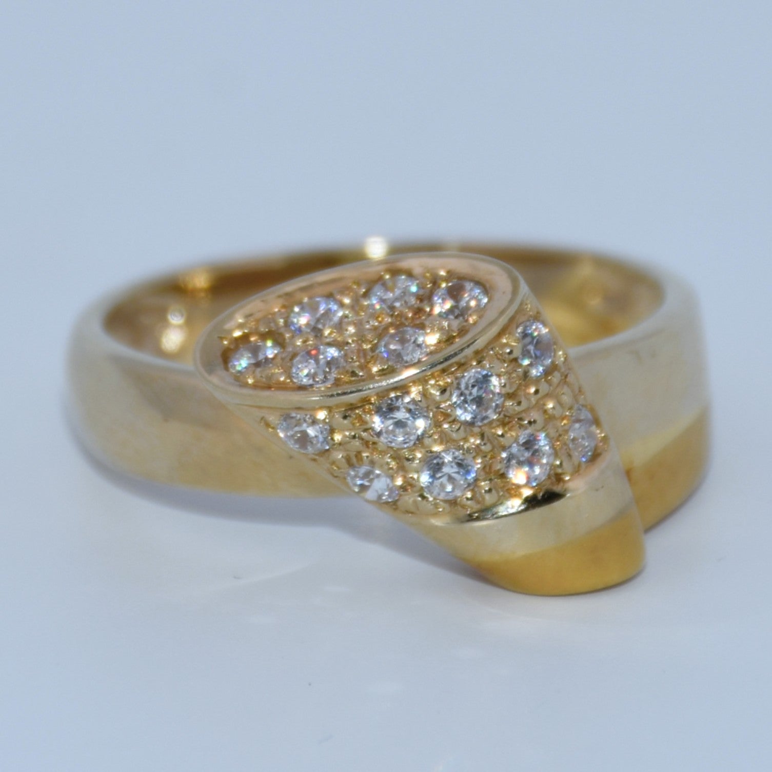 19.2K Portuguese Gold | Two Tone Pave CZ Ring