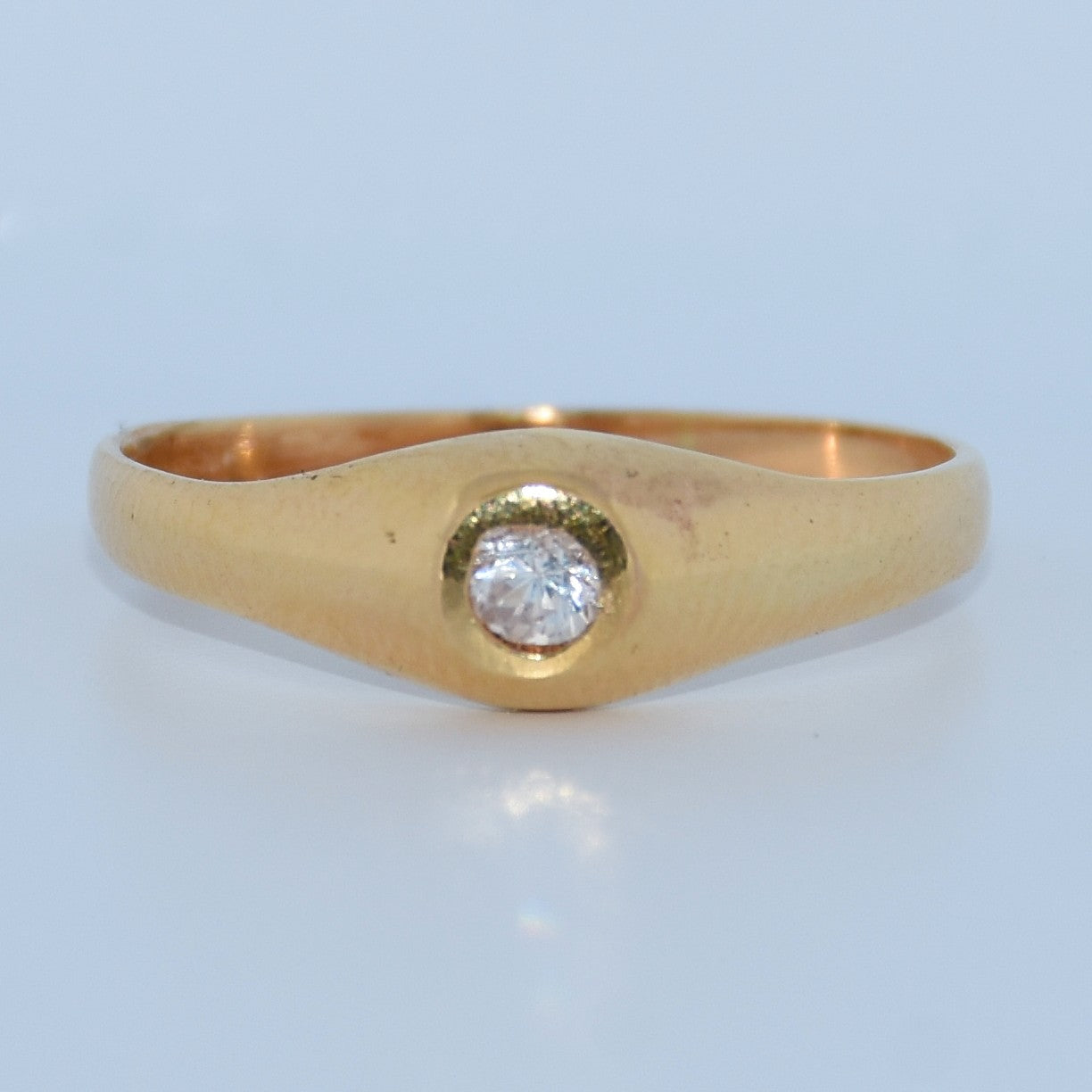 19.2K Portuguese Gold | Bezel Set CZ Ring