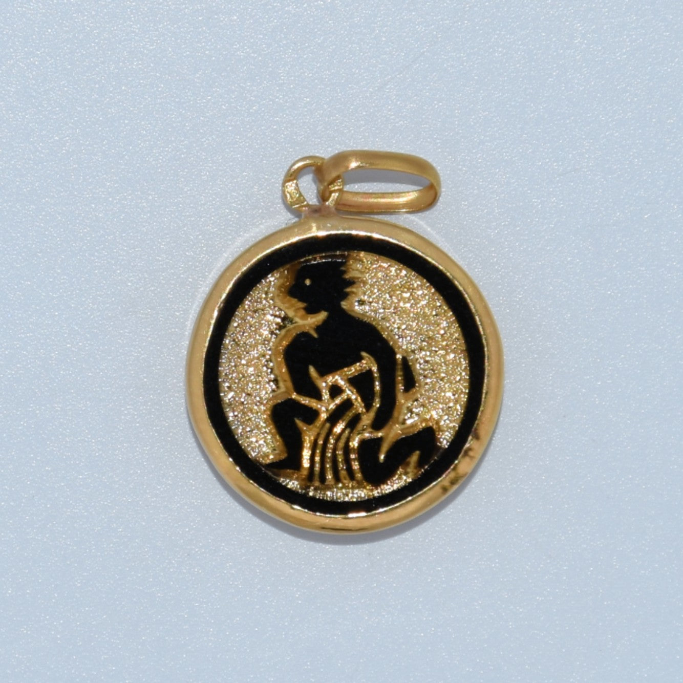 19.2K Portuguese Gold | Zodiac Pendants