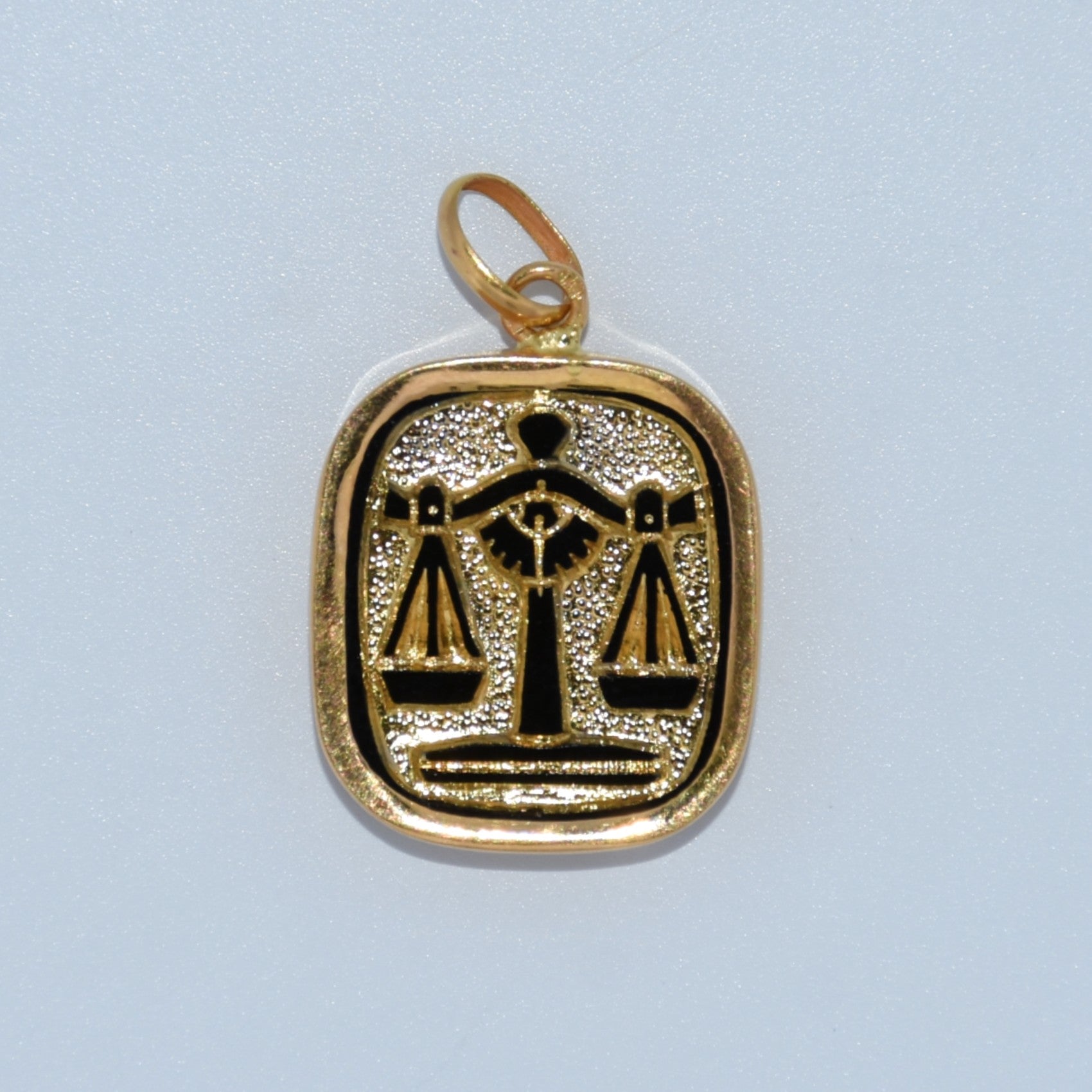 19.2K Portuguese Gold | Zodiac Pendants