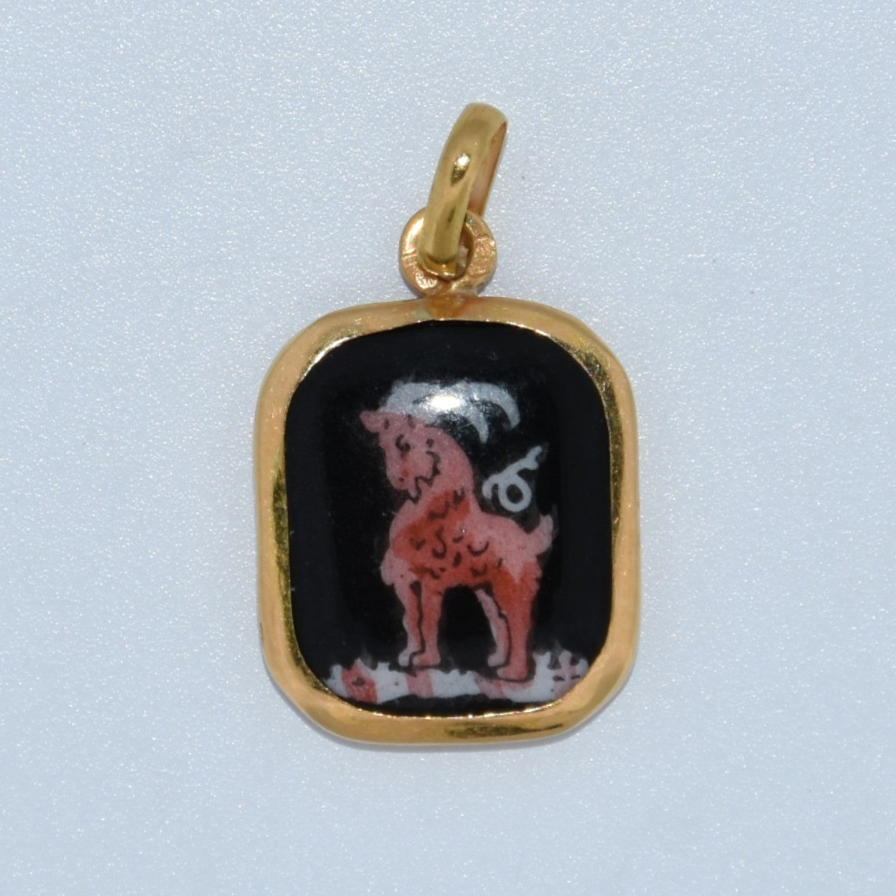 19.2K Portuguese Gold | Zodiac Pendants