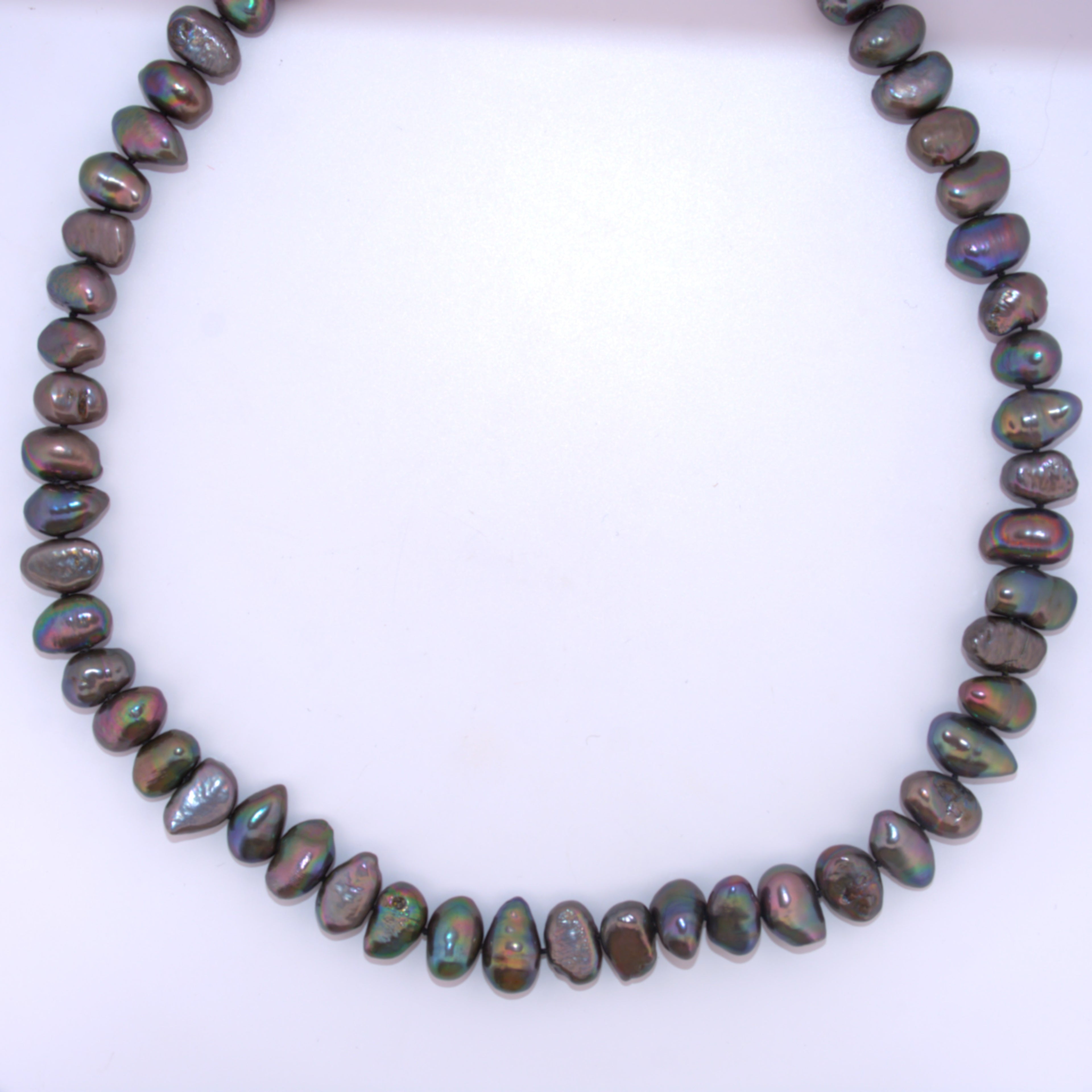 Sterling Silver | 18in Black Pearl Necklace