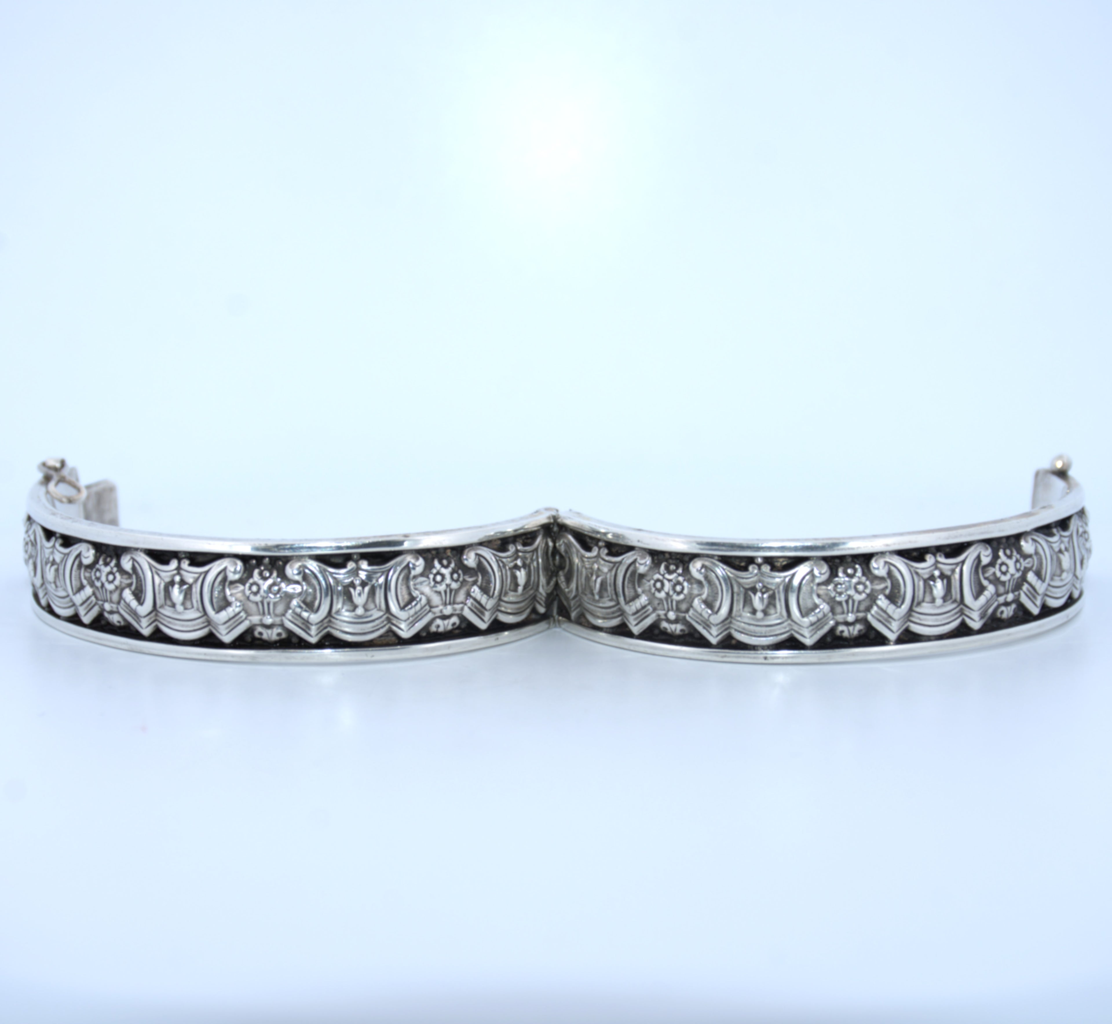 Sterling Silver | Bangle Bracelets
