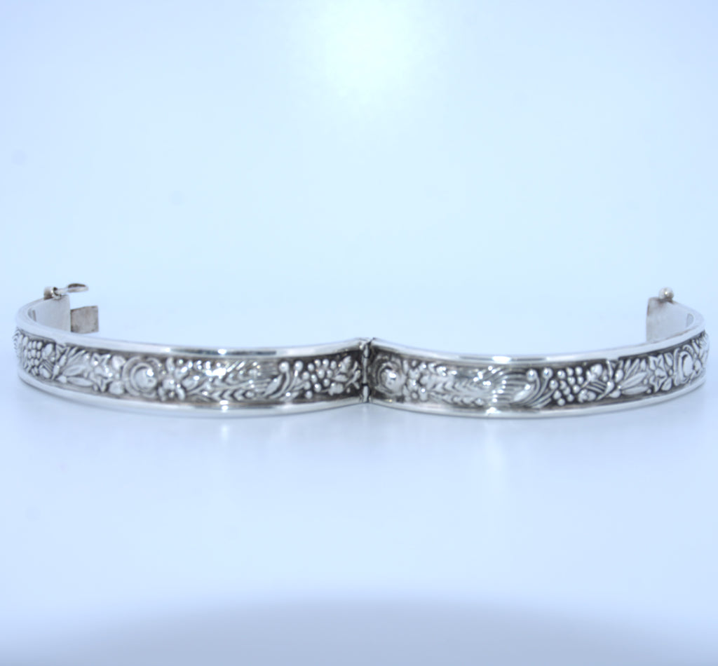 Sterling Silver | Bangle Bracelets