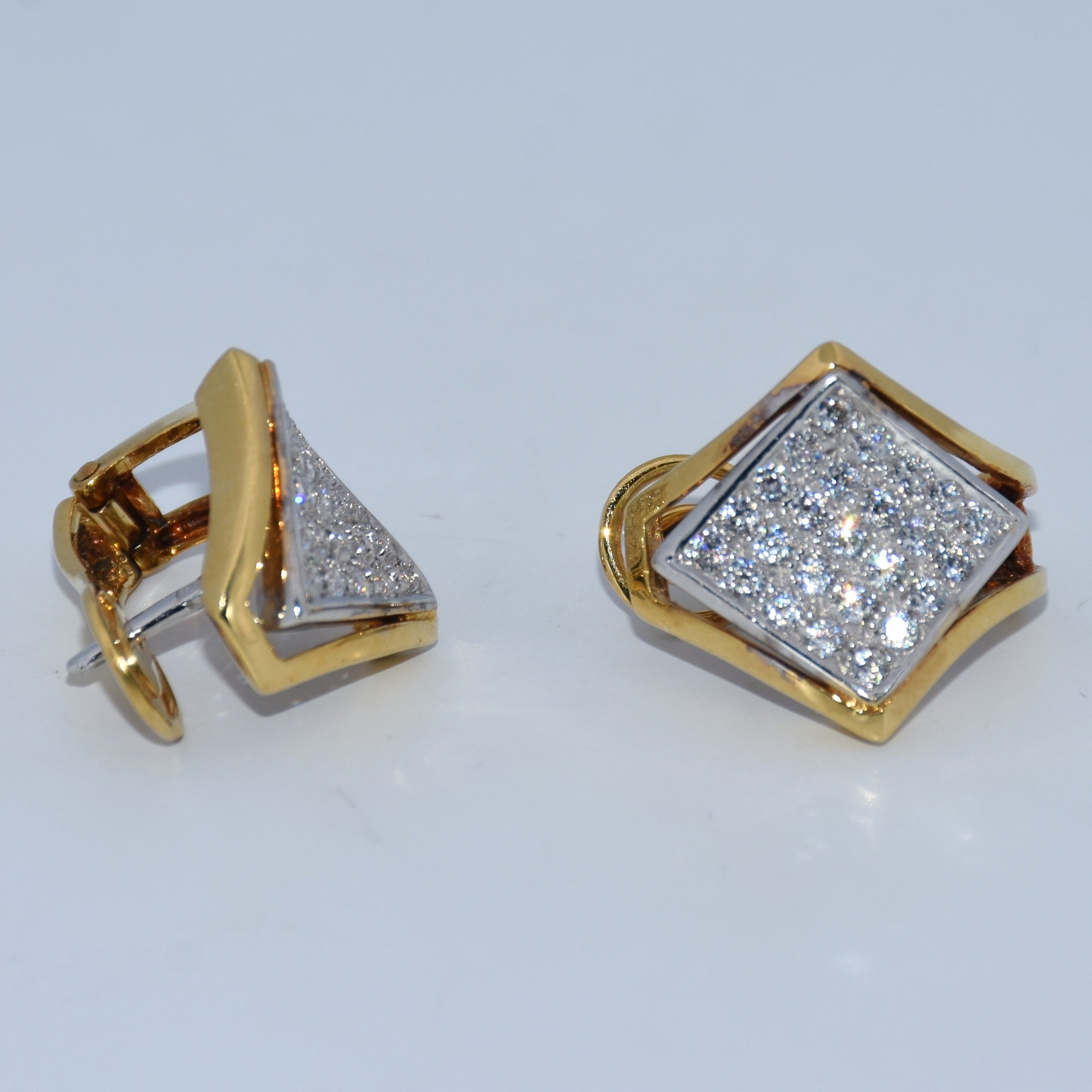 19.2K Portuguese Gold | Diamond Shaped Earrings w/CZ