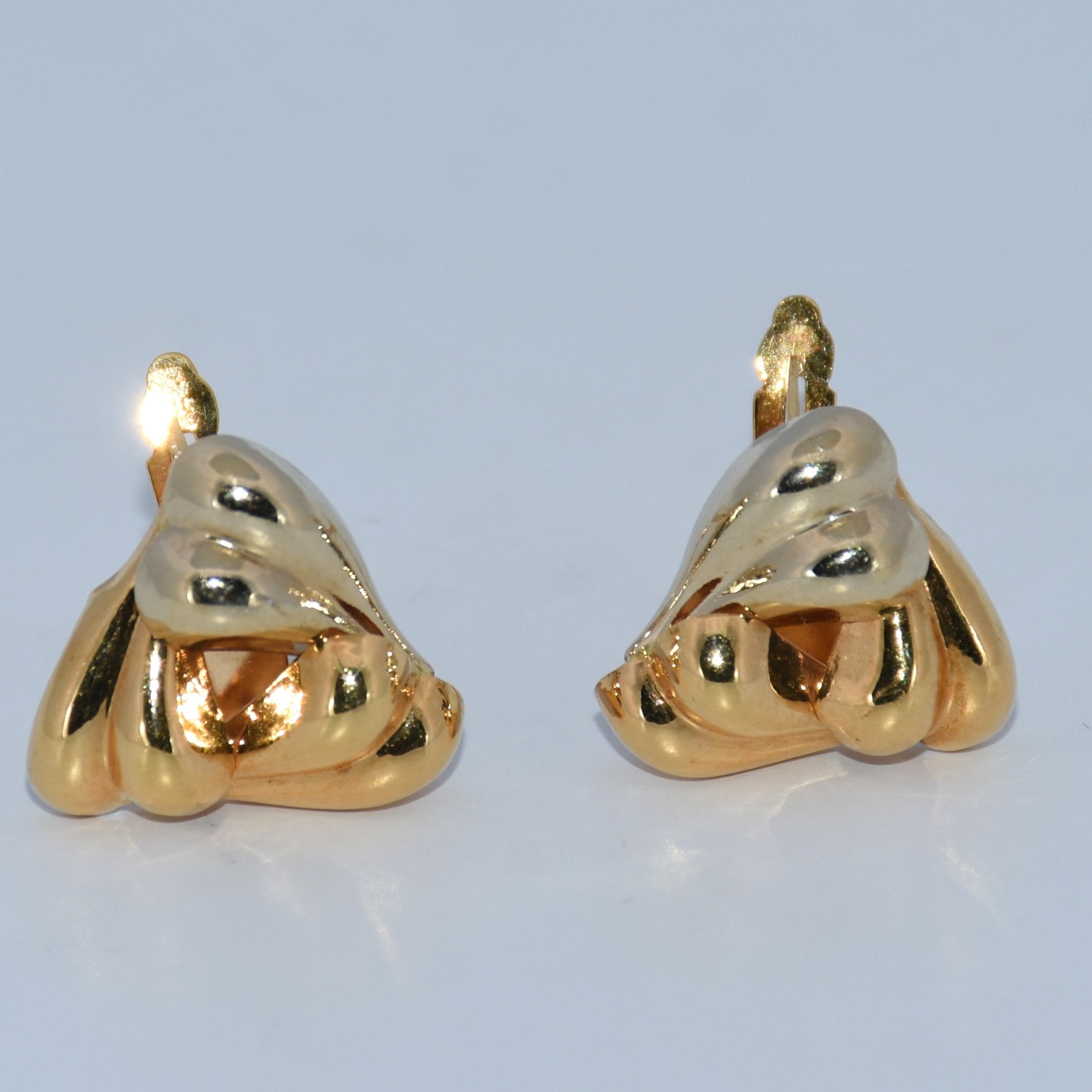 19.2K Portuguese Gold | Triangle Earrings
