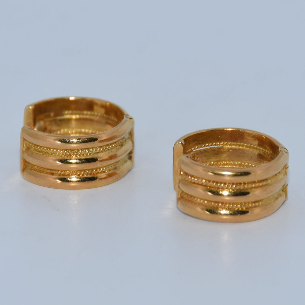 19.2K Portuguese Gold | Huggie Loops