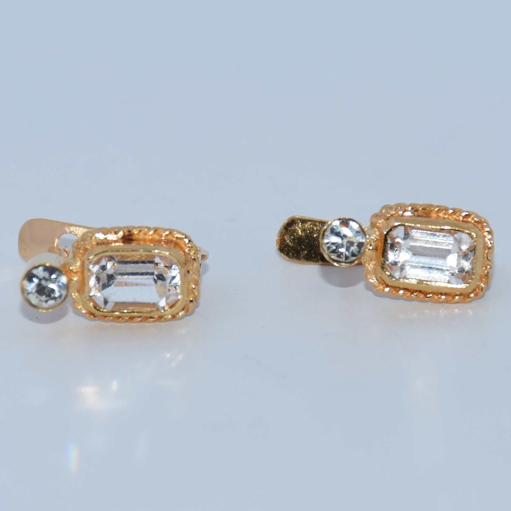 19.2K Portuguese Gold | Rectangular Stone Earrings