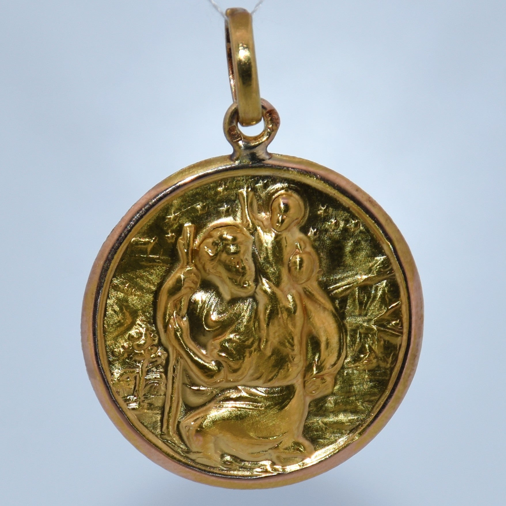 19.2K Portuguese Gold | Vintage St. Christopher Pendant