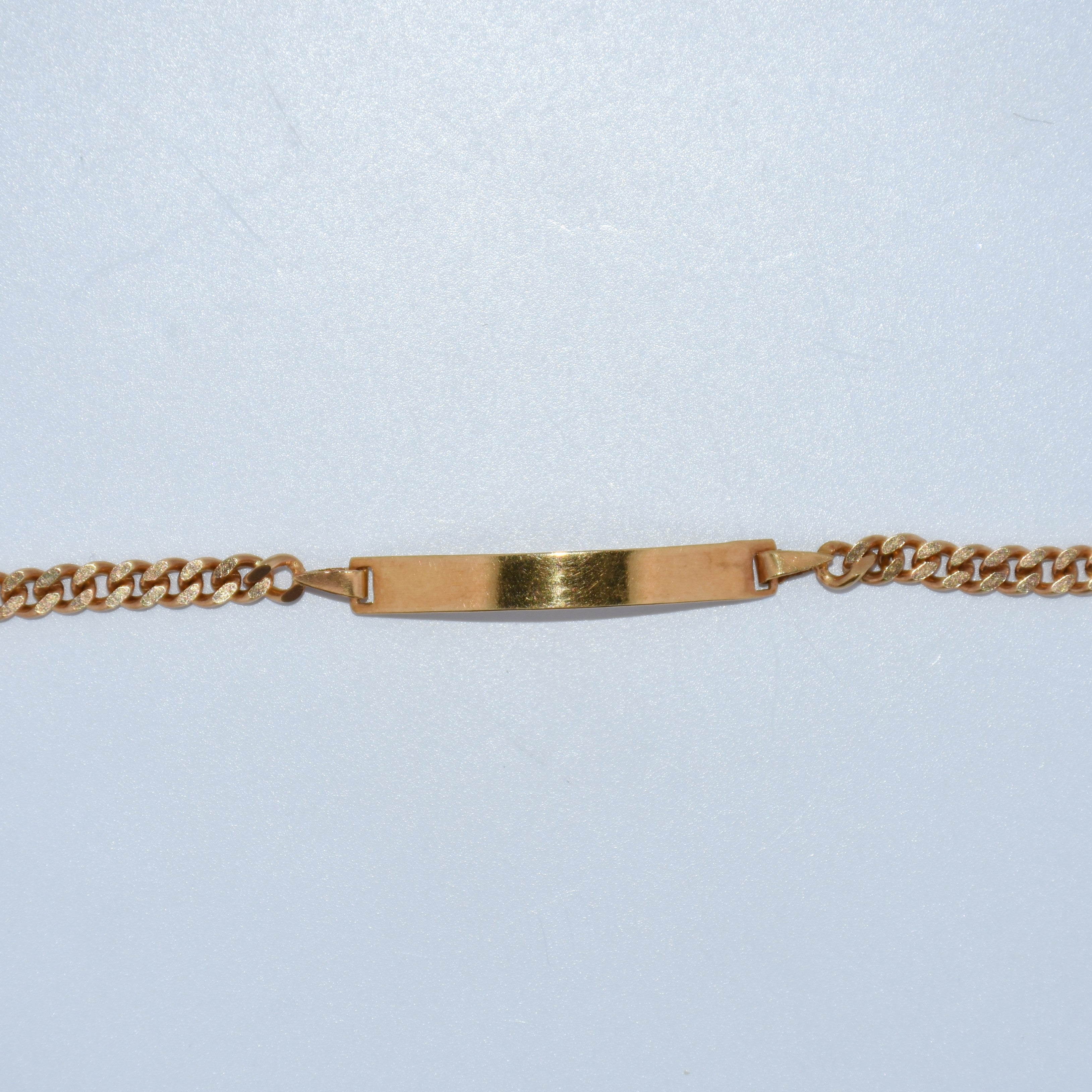 19.2K Portuguese Gold | Curb ID Bracelet 7.5"