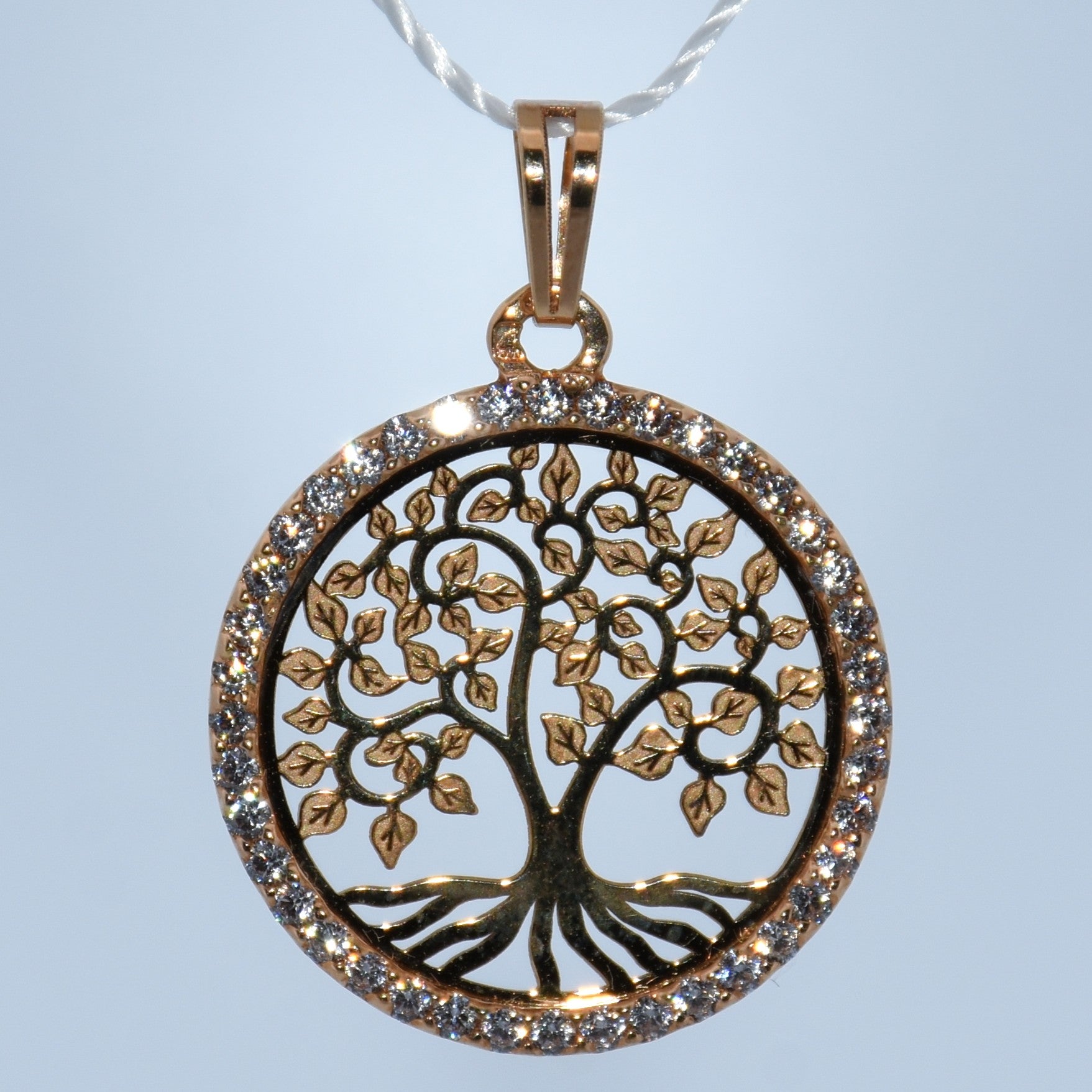 19.2K Portuguese Gold | Tree of Life Pendant