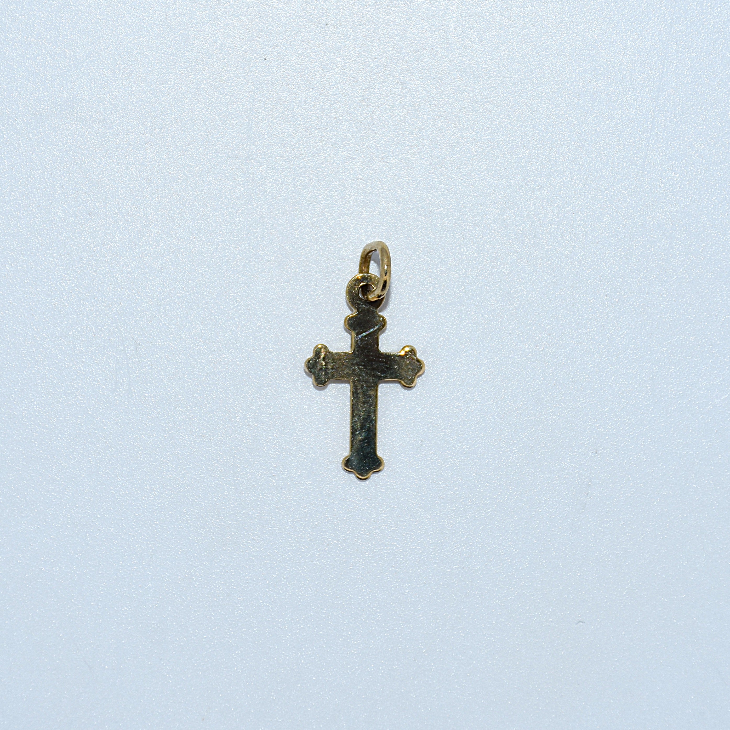 14K Gold | YG Tiny Budded Cross Pendant