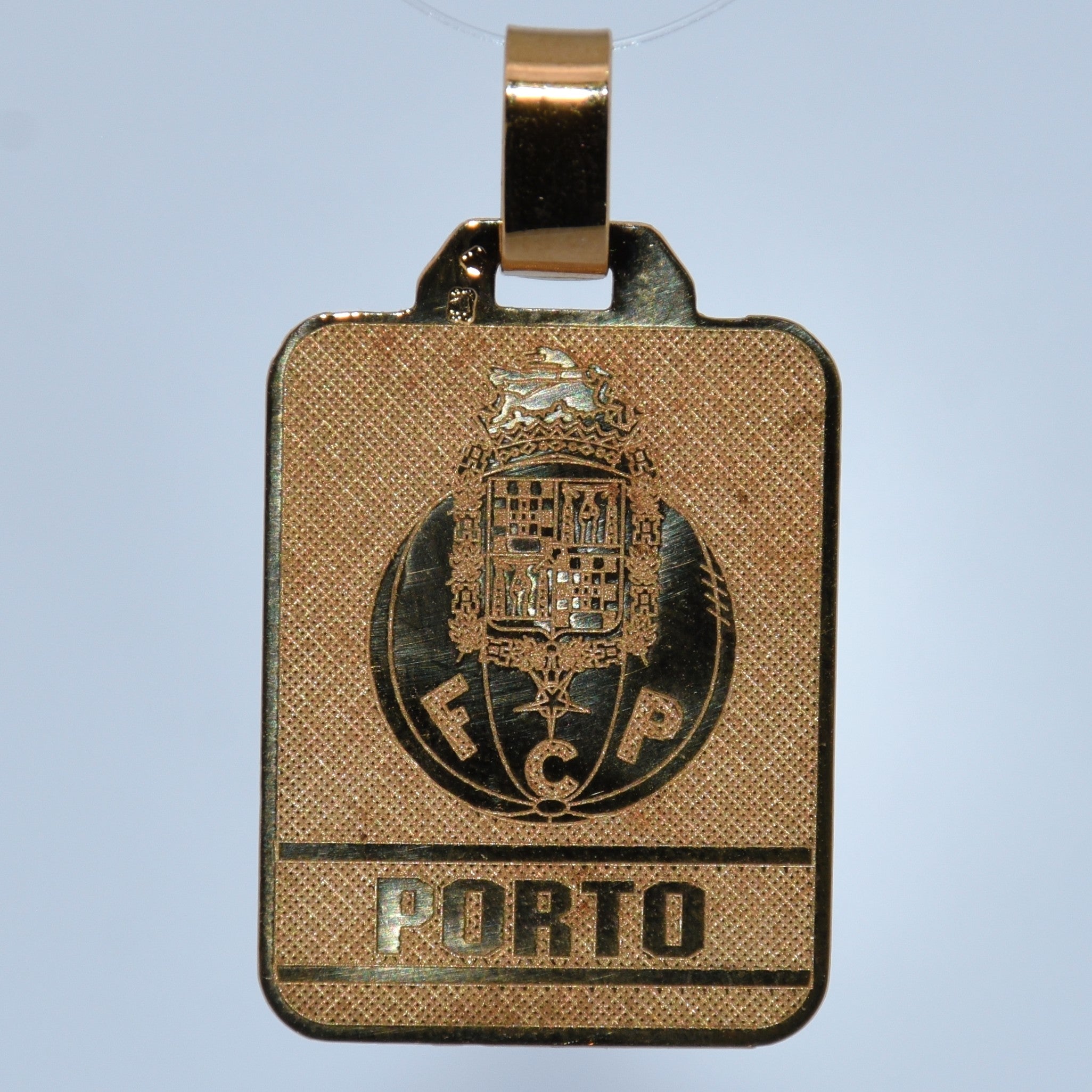 19.2K Portuguese Gold | Porto Pendant