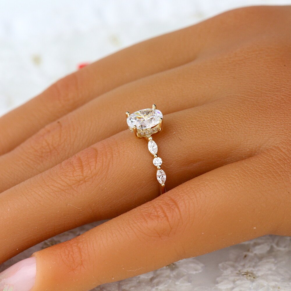 14K Gold | YG Classic Semi-Mount Oval Diamond Engagement Ring (Check Description)