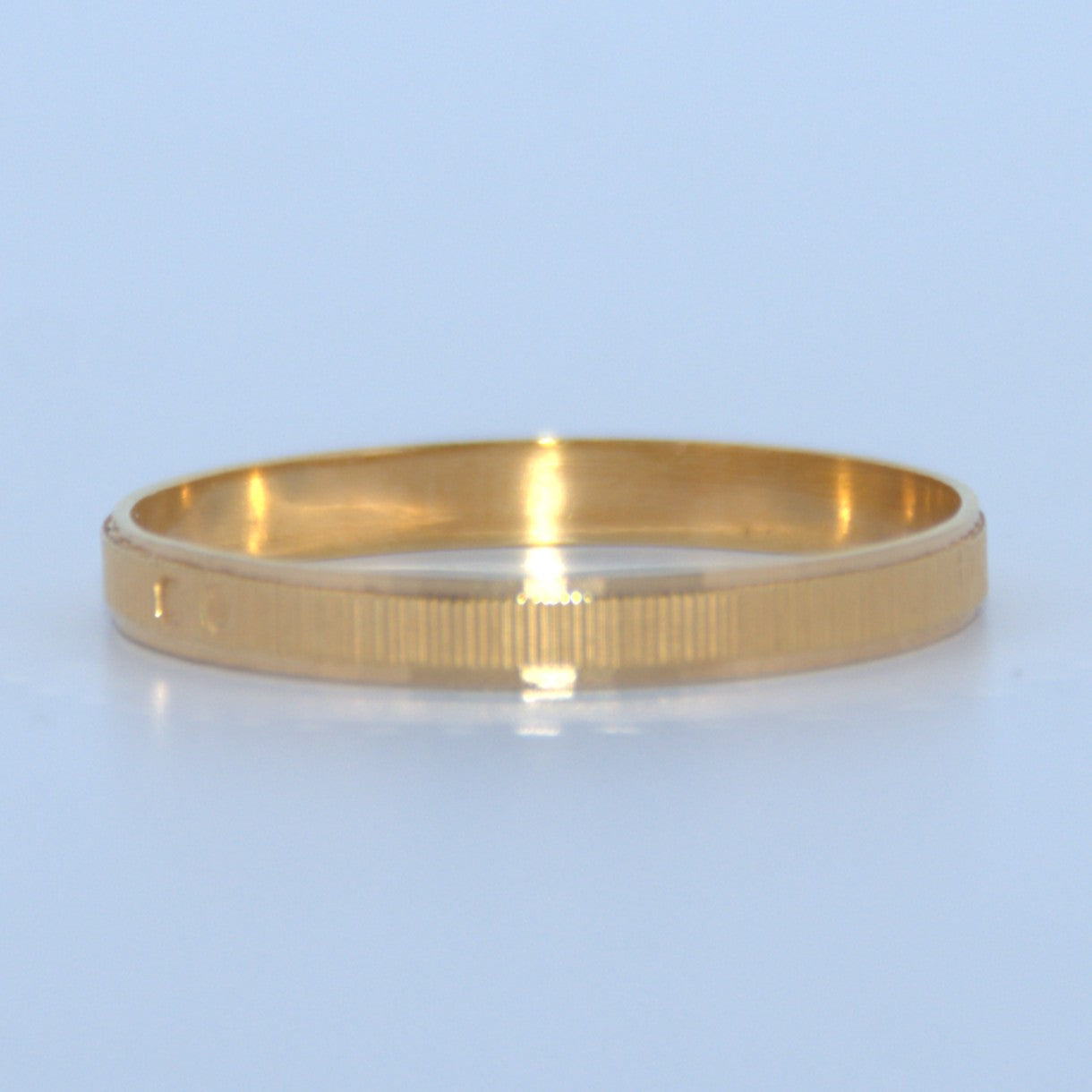 19.2K Portuguese Gold | Coin Edge Design Wedding Band